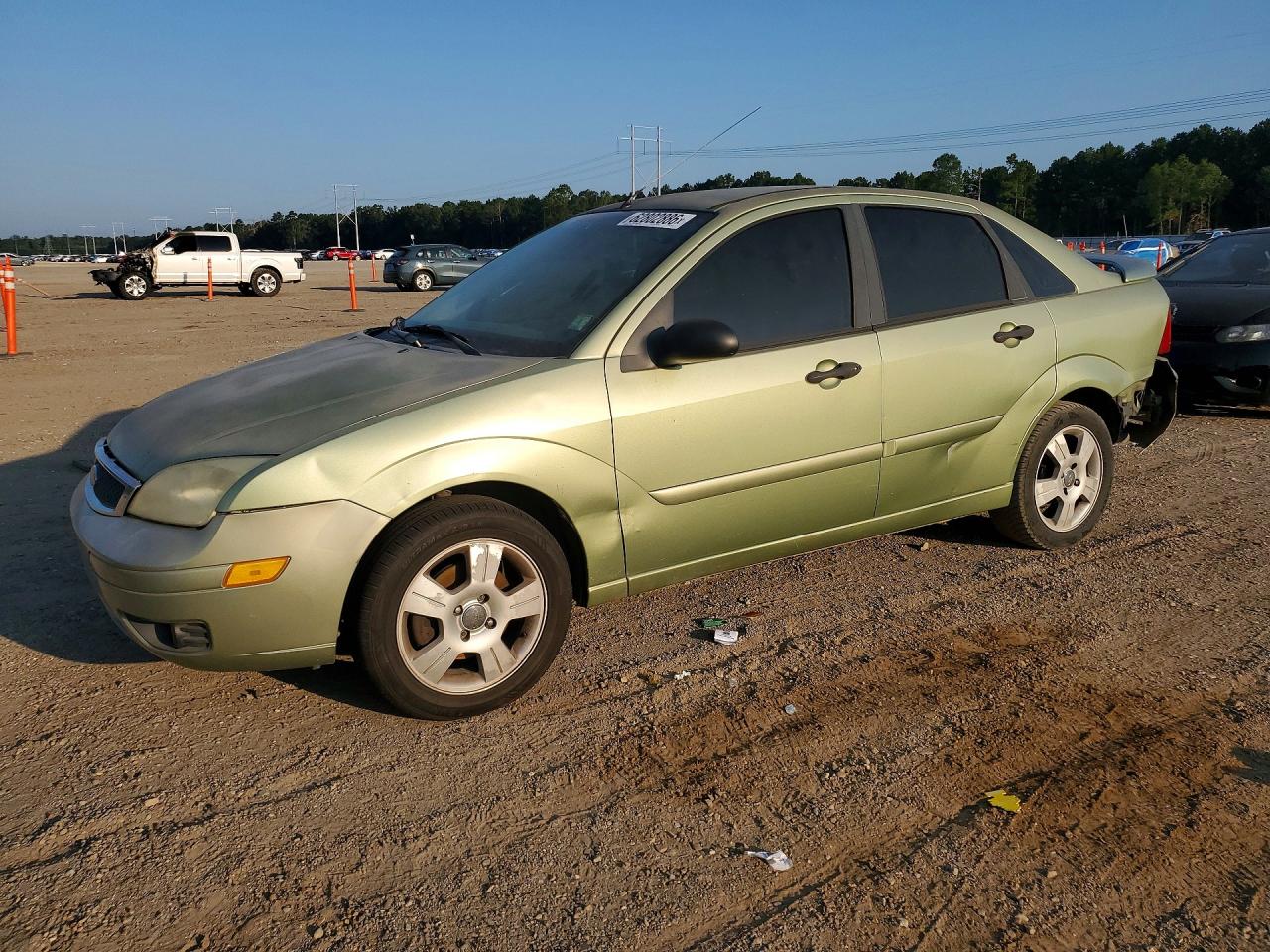 2007 Ford Focus Zx4 Green vin: 1FAHP34N87W149775