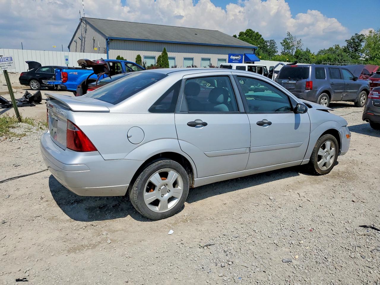 2007 Ford Focus Zx4 Silver vin: 1FAHP34N87W188074