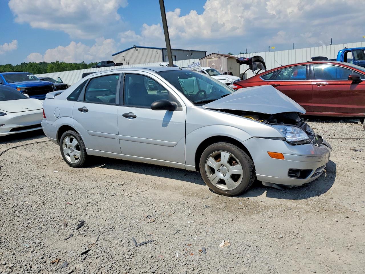 2007 Ford Focus Zx4 Silver vin: 1FAHP34N87W188074