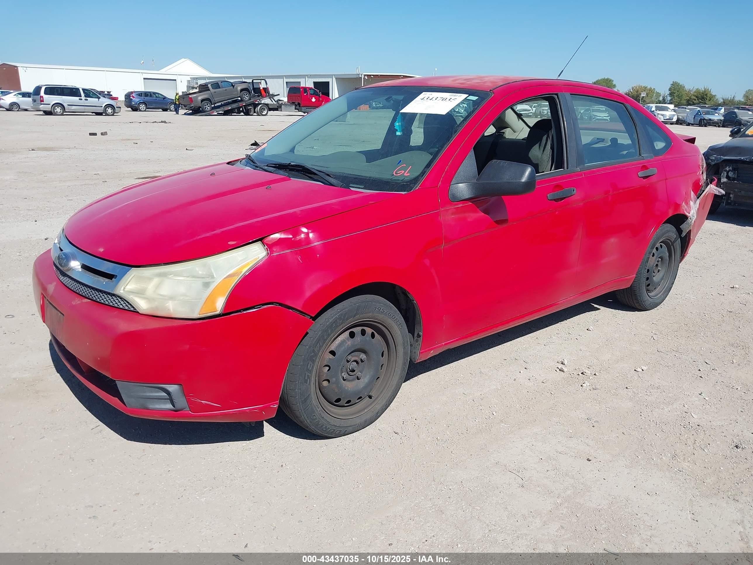 2008 Ford Focus S Red vin: 1FAHP34N88W133447