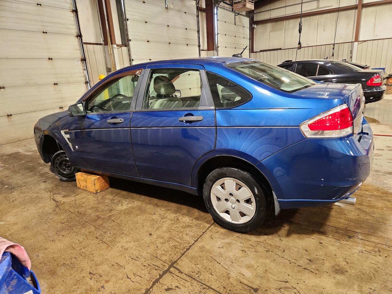 2008 Ford Focus S/se Blue vin: 1FAHP34N88W205456
