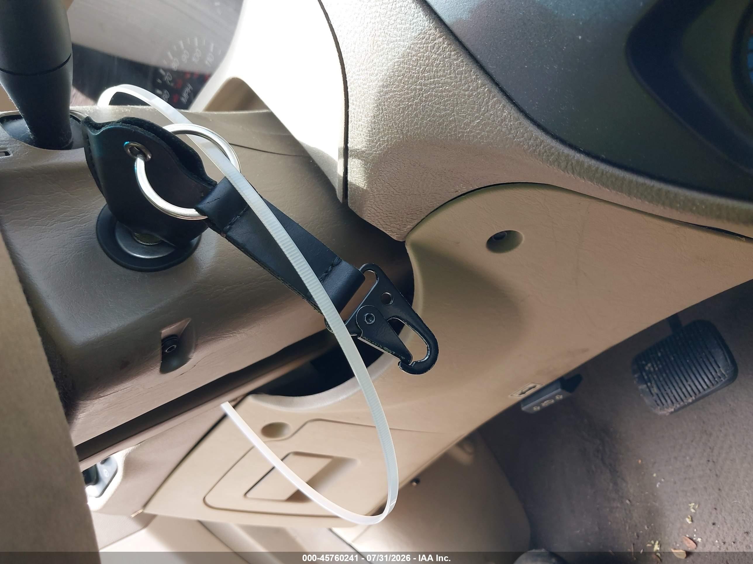 2006 Ford Focus Zx4 Кремовый vin: 1FAHP34N96W200103
