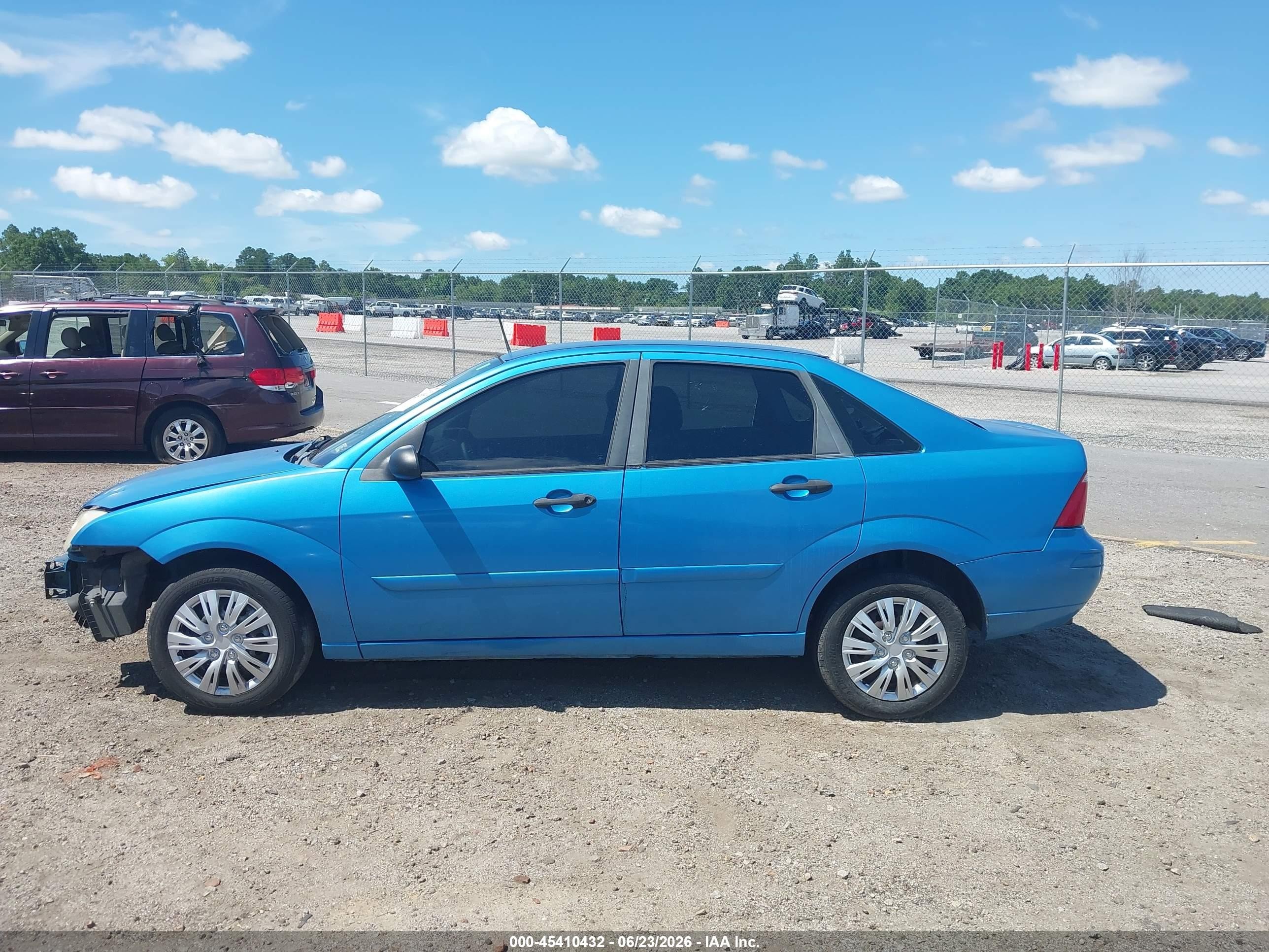 2007 Ford Focus S/se/ses Синий vin: 1FAHP34N97W244989