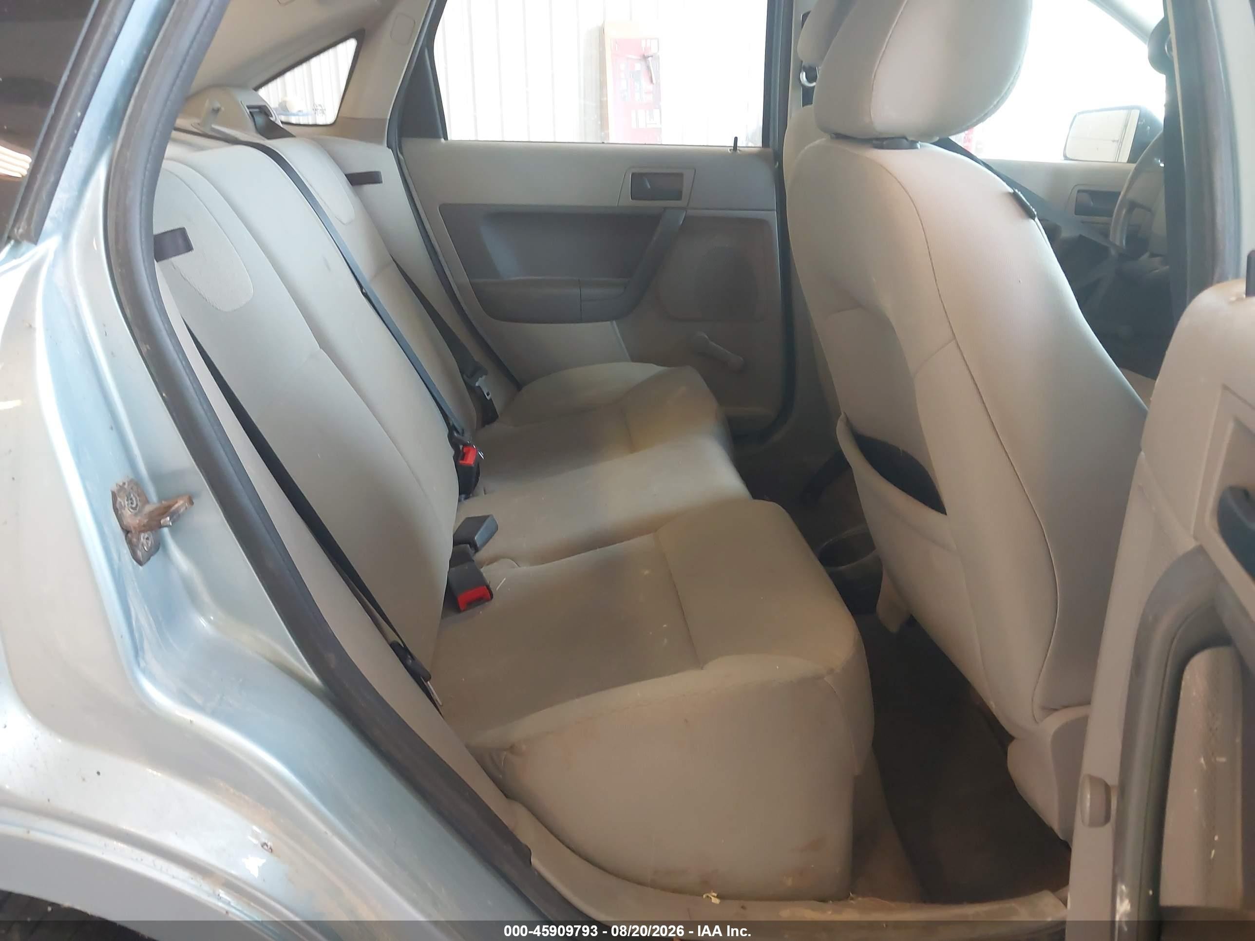 2008 Ford Focus S Light Blue vin: 1FAHP34N98W133473