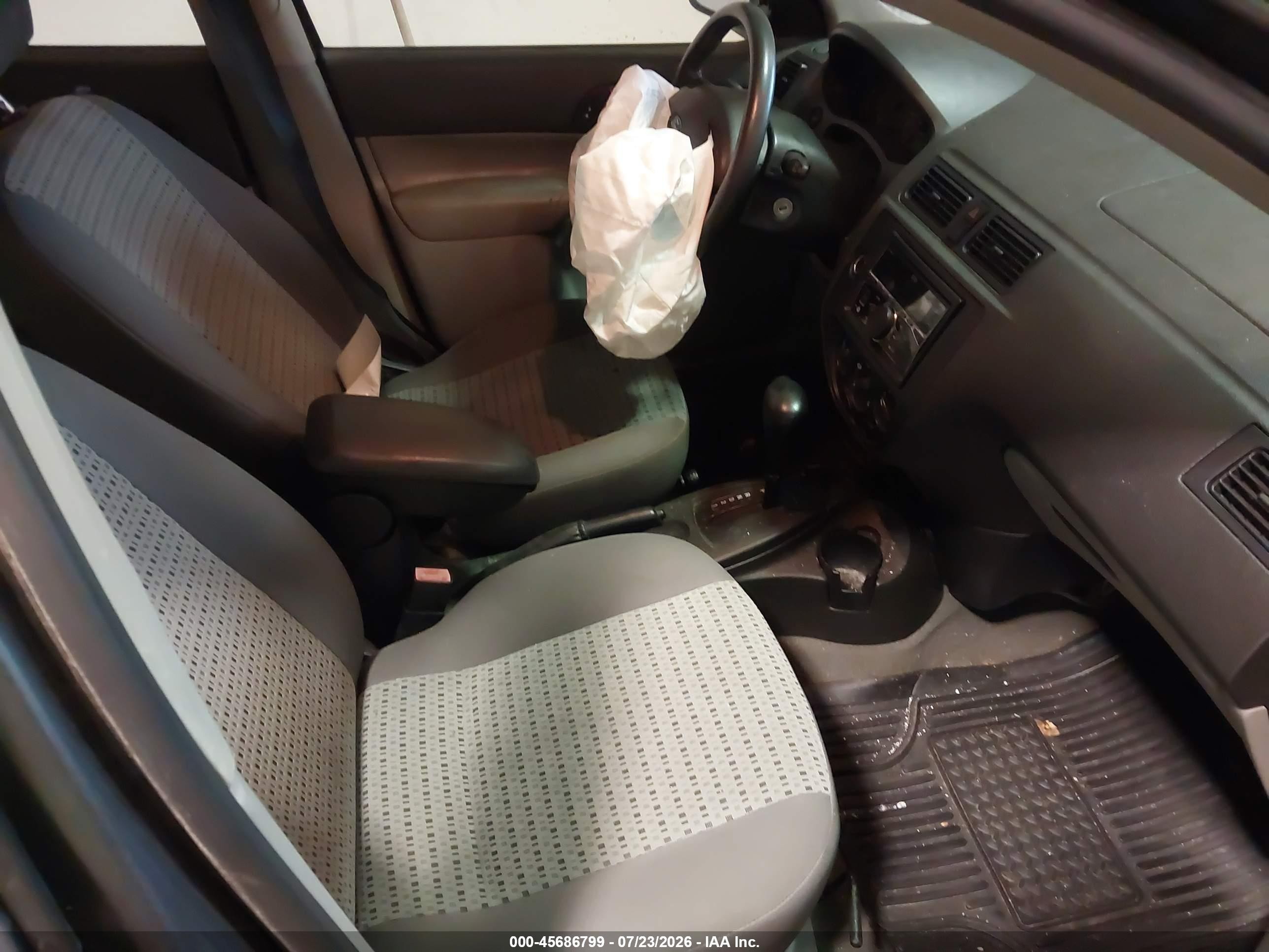 2007 Ford Focus S/se/ses Gray vin: 1FAHP34NX7W112906