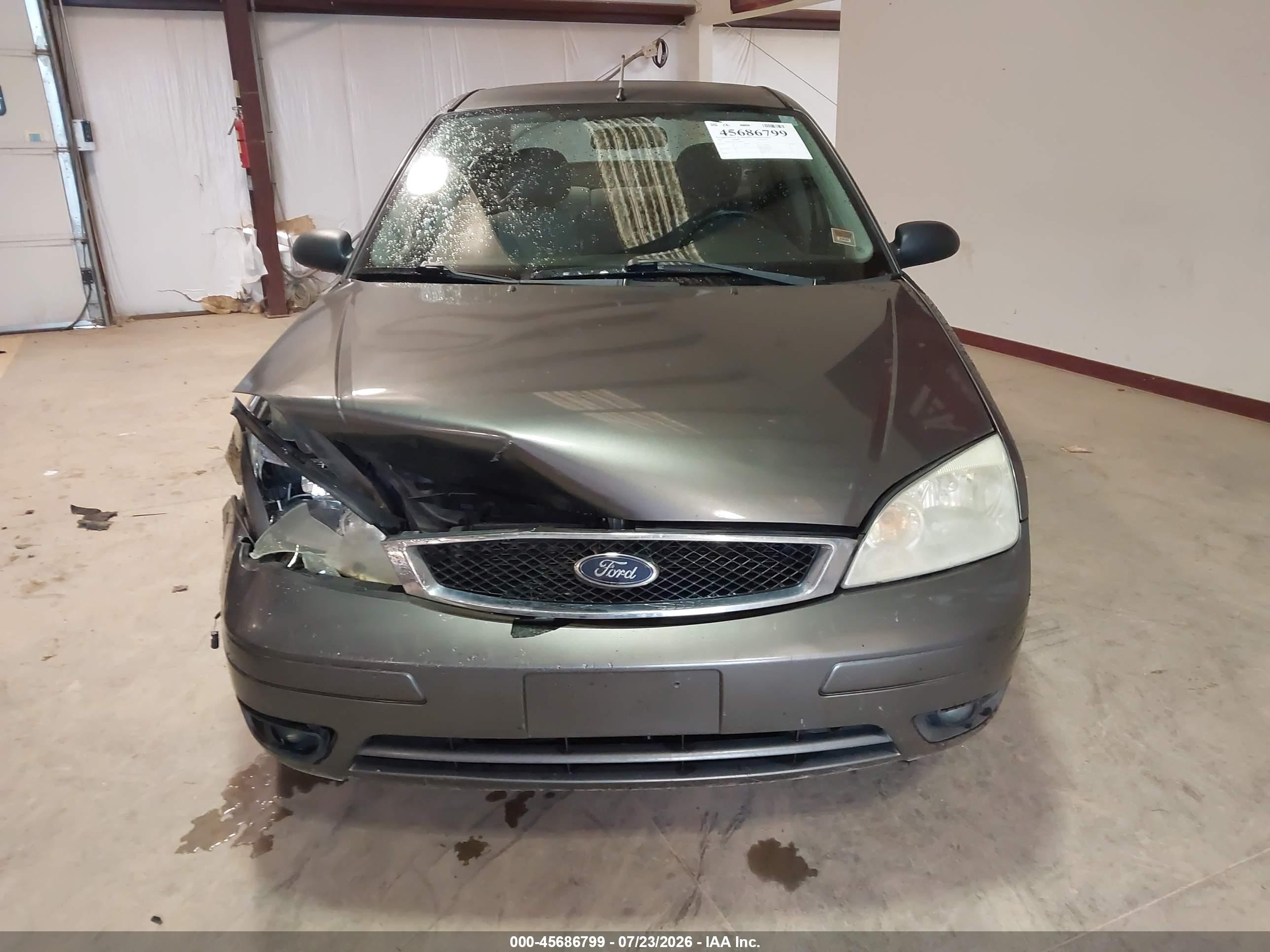 2007 Ford Focus S/se/ses Gray vin: 1FAHP34NX7W112906