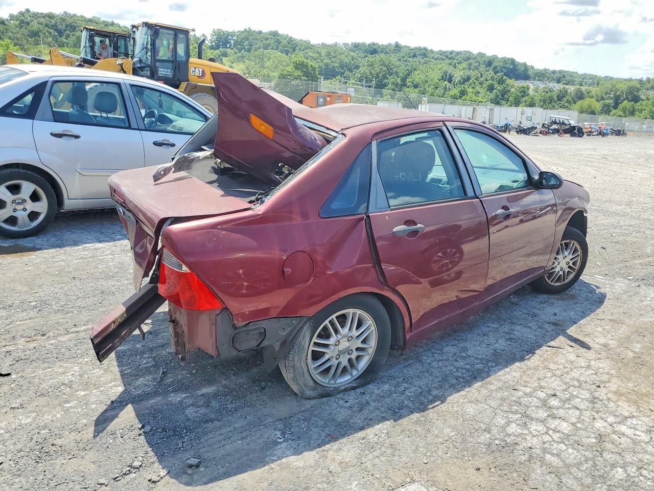 2007 Ford Focus Zx4 Burgundy vin: 1FAHP34NX7W247786