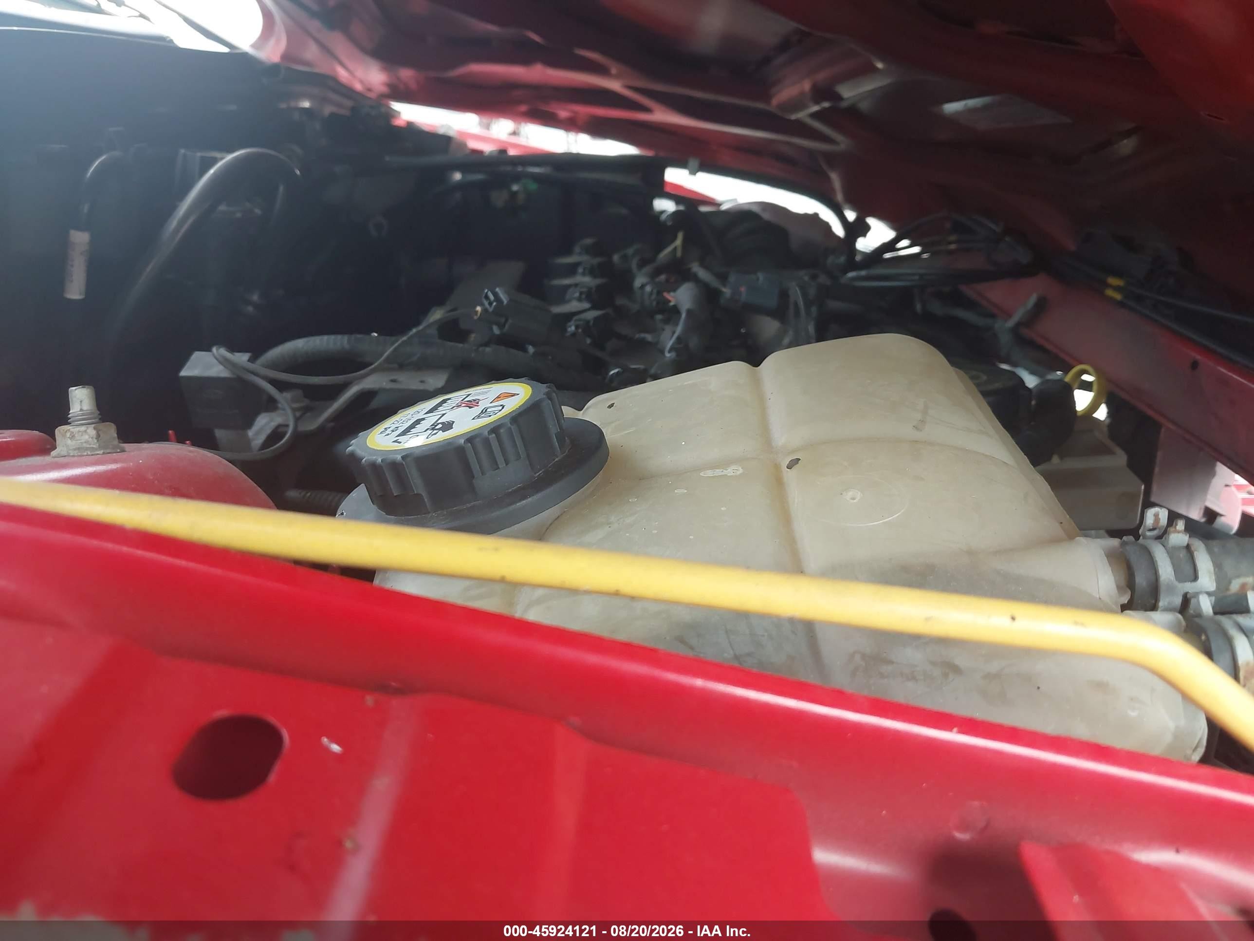 2007 Ford Focus S/se/ses Red vin: 1FAHP34NX7W275880