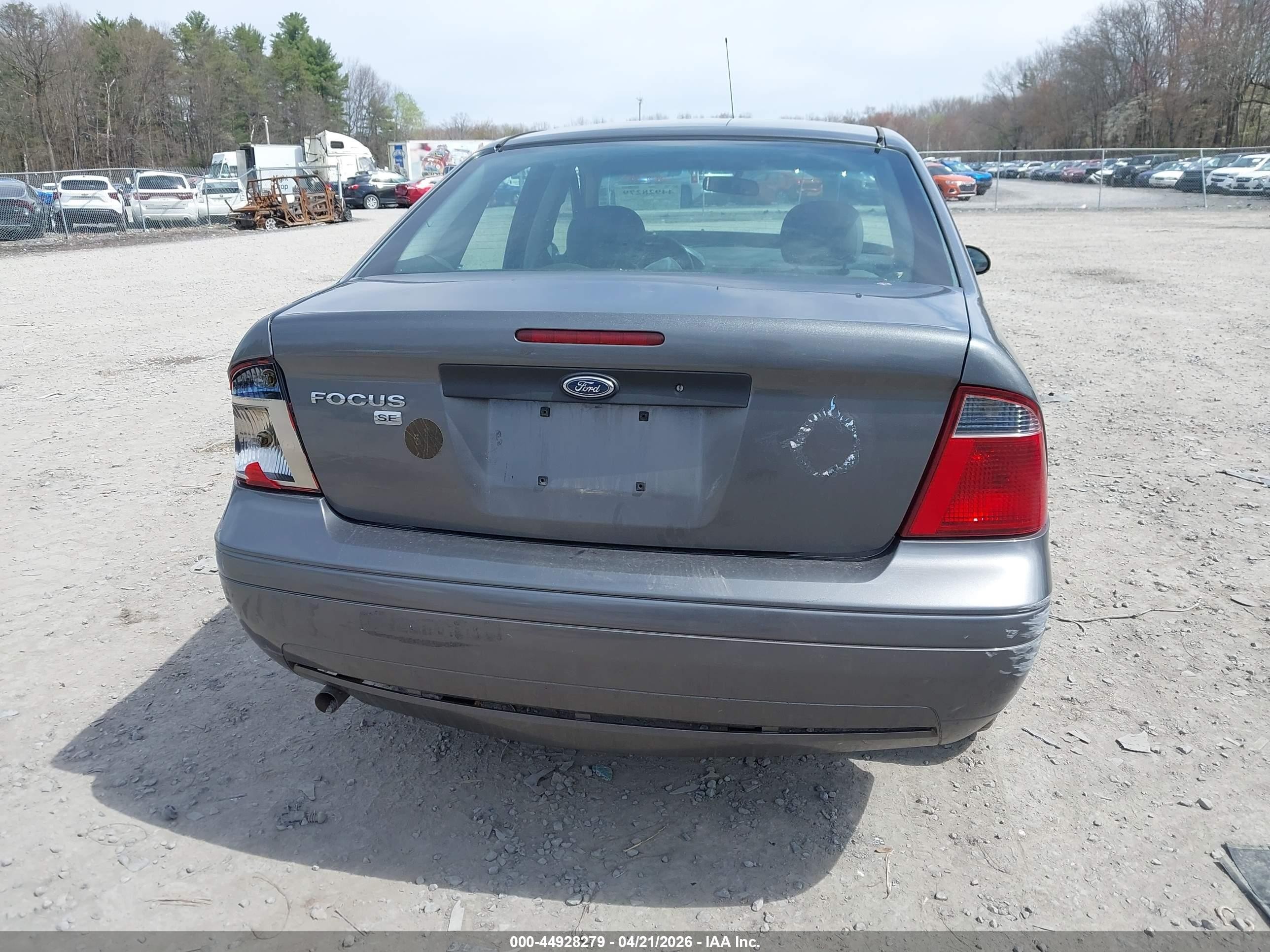 2007 Ford Focus S/se/ses Gray vin: 1FAHP34NX7W366017
