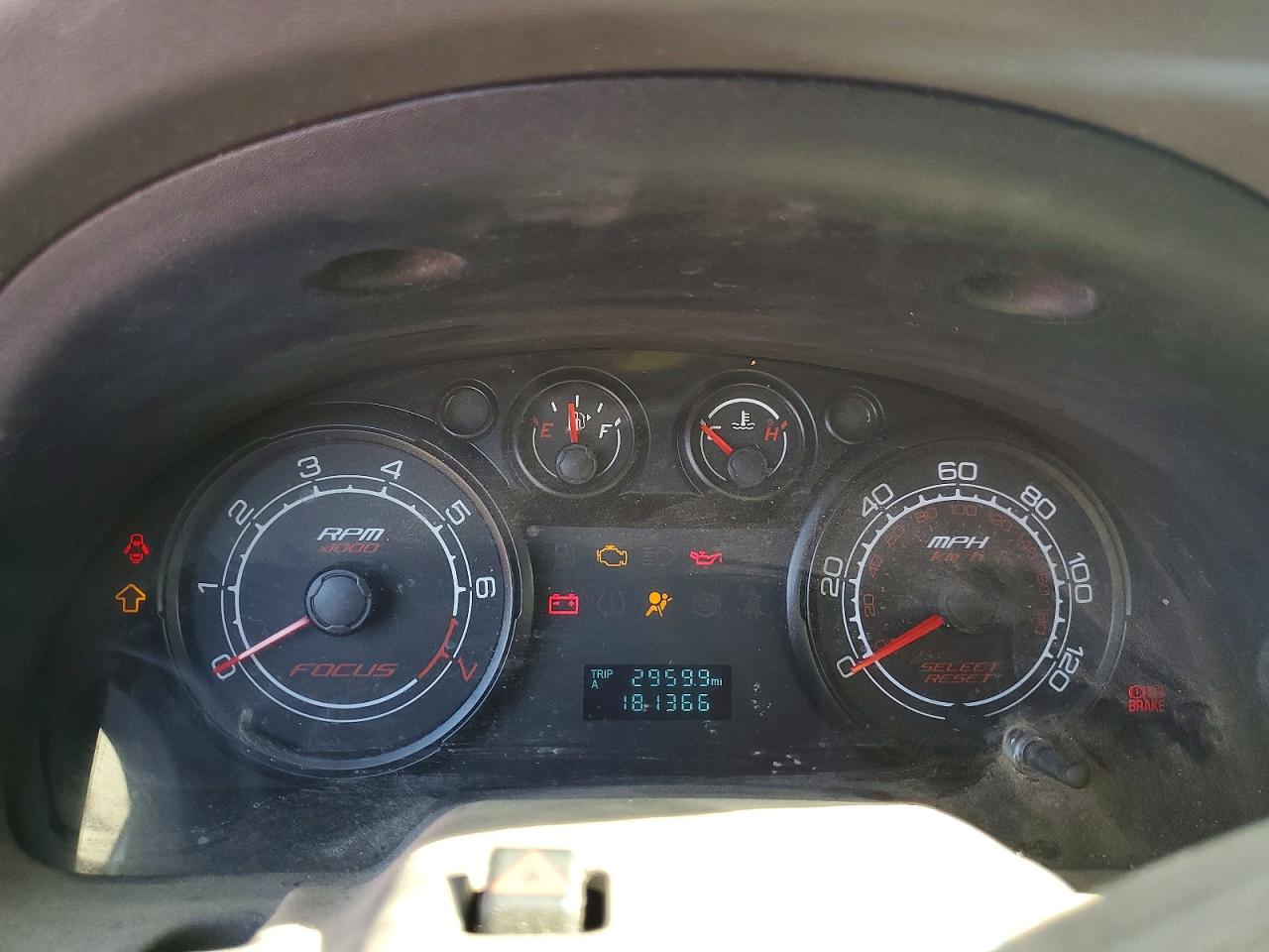 2008 Ford Focus S/se Red vin: 1FAHP34NX8W259762