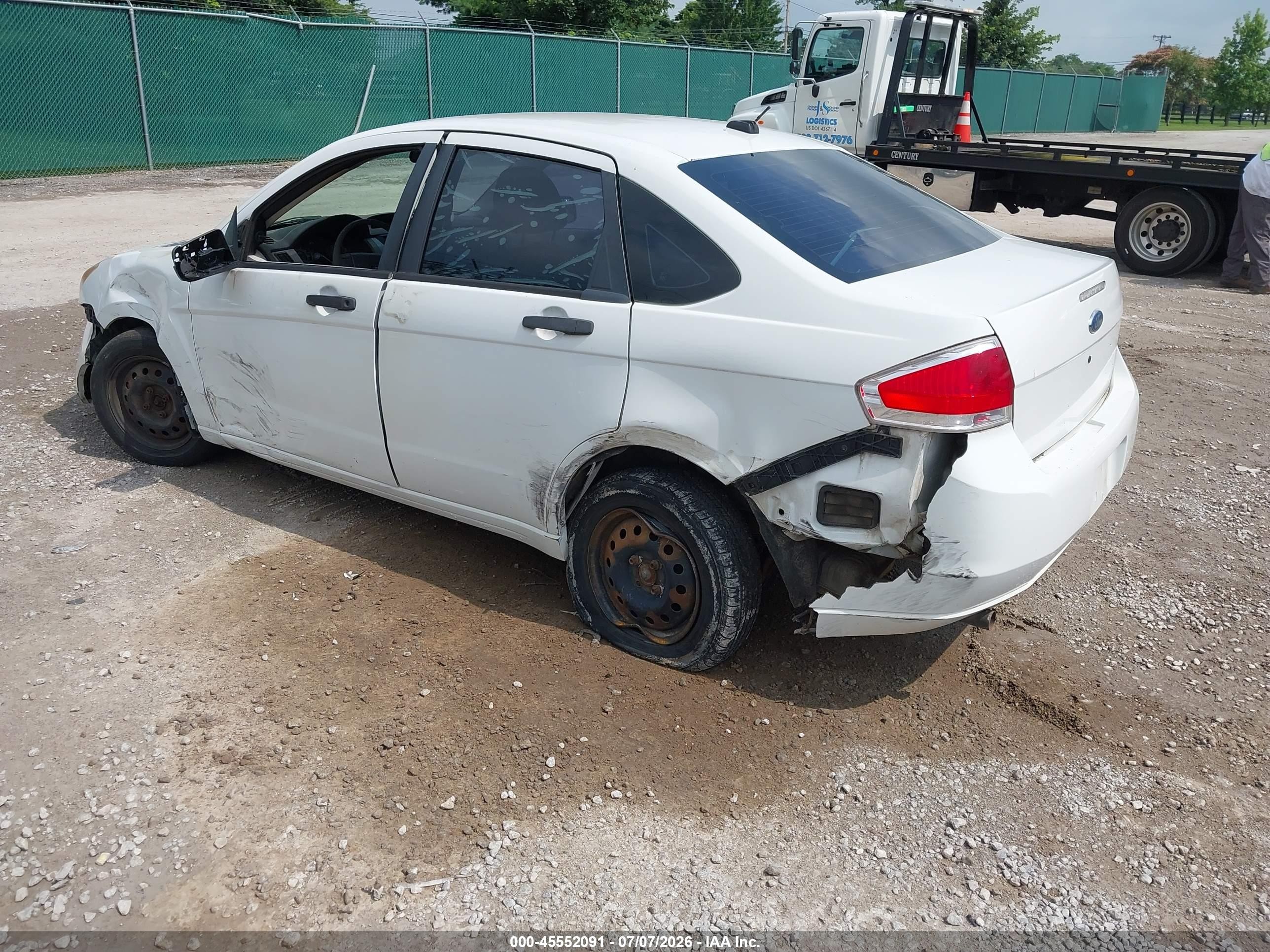 2008 Ford Focus S White vin: 1FAHP34NX8W284936