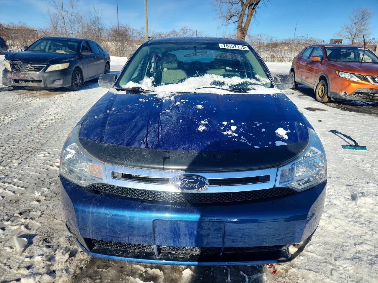 2009 Ford Focus S Blue vin: 1FAHP34NX9W142913