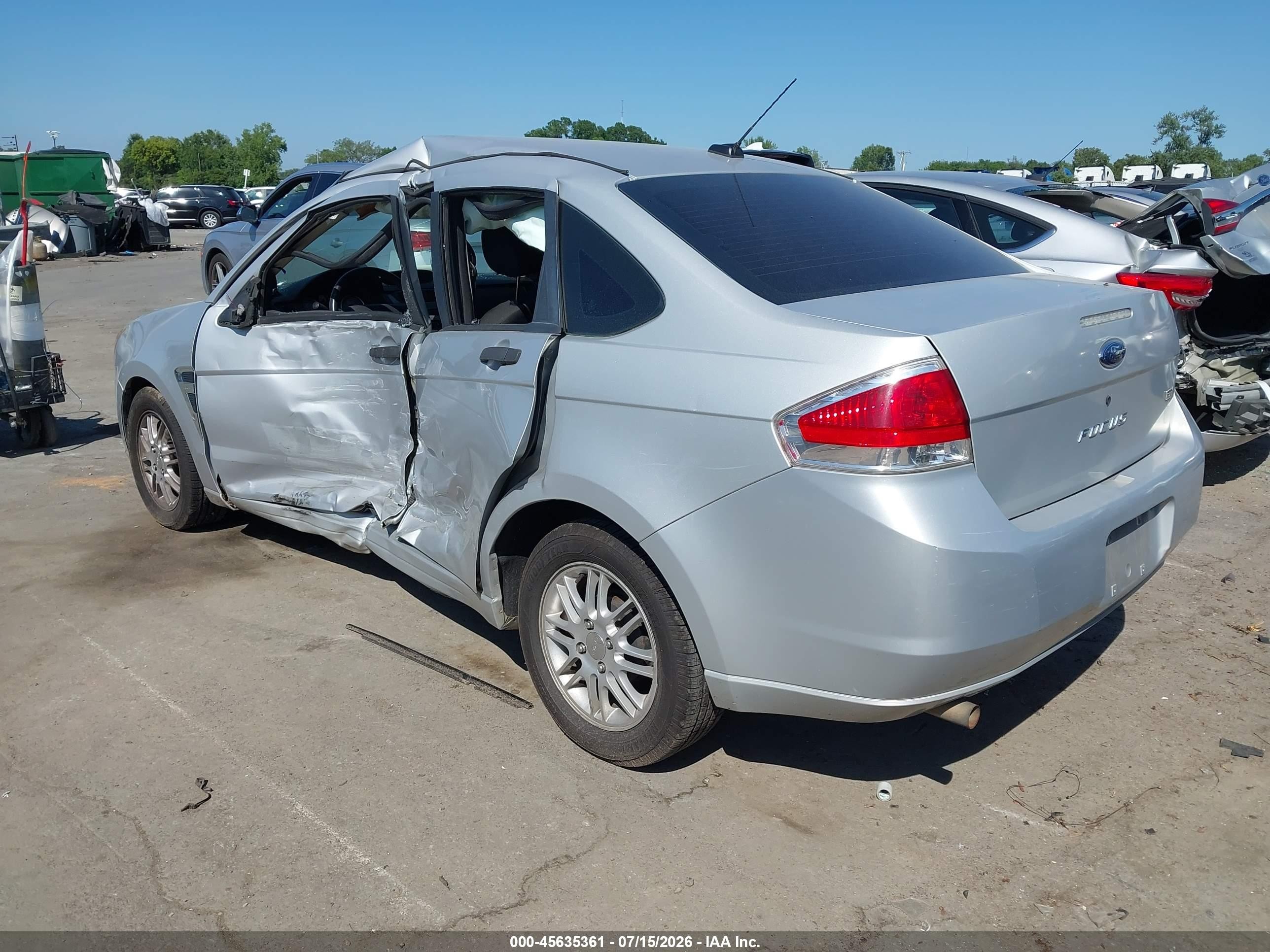 2008 Ford Focus Se/ses Серебряный vin: 1FAHP35N08W192961