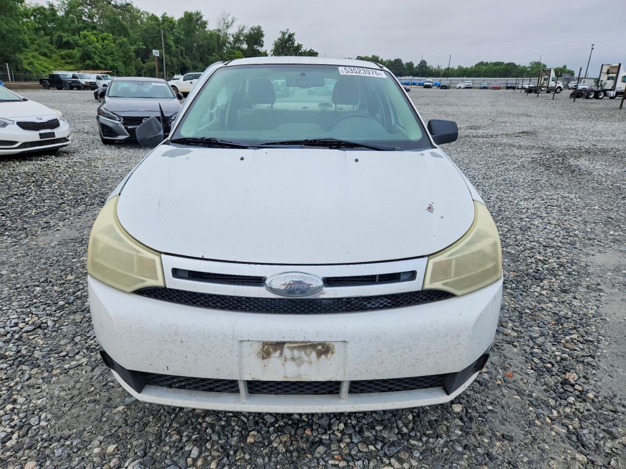 2008 Ford Focus Se White vin: 1FAHP35N08W227806