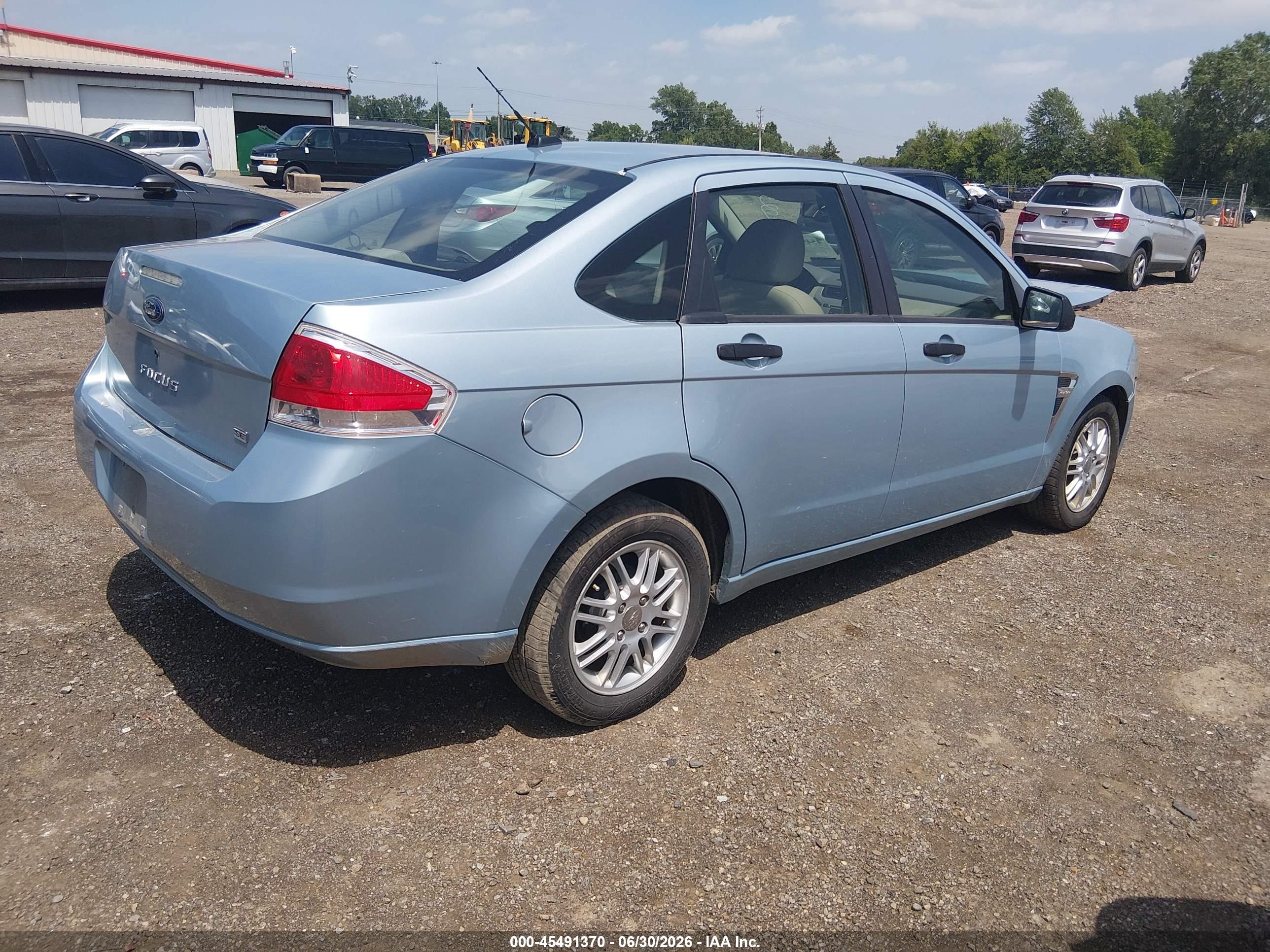 2008 Ford Focus Se Light Blue vin: 1FAHP35N08W249367