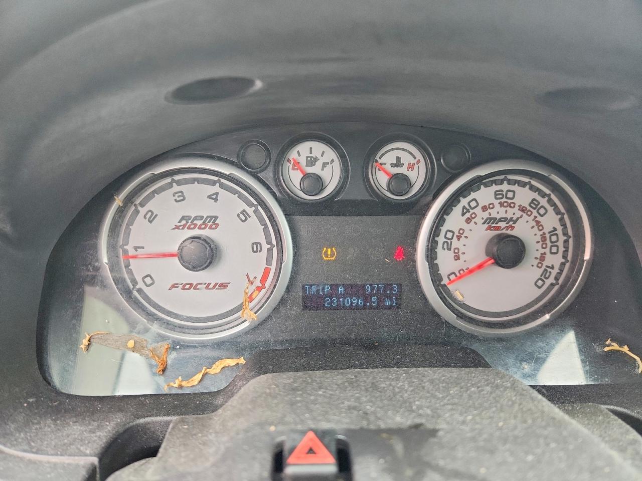 2008 Ford Focus Se Серебряный vin: 1FAHP35N08W256576