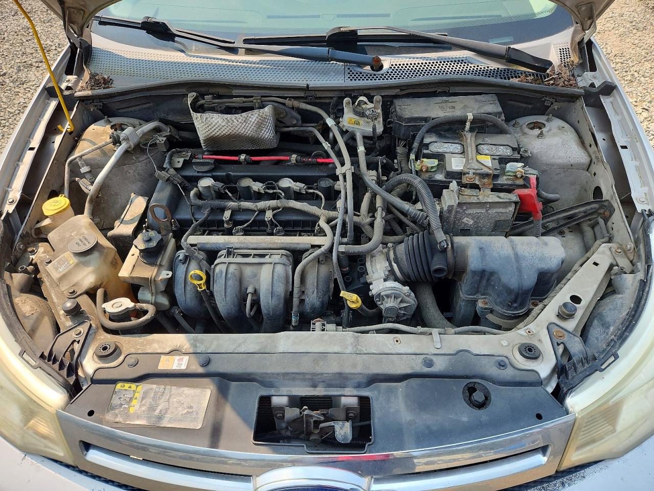 2009 Ford Focus Se Silver vin: 1FAHP35N09W110373