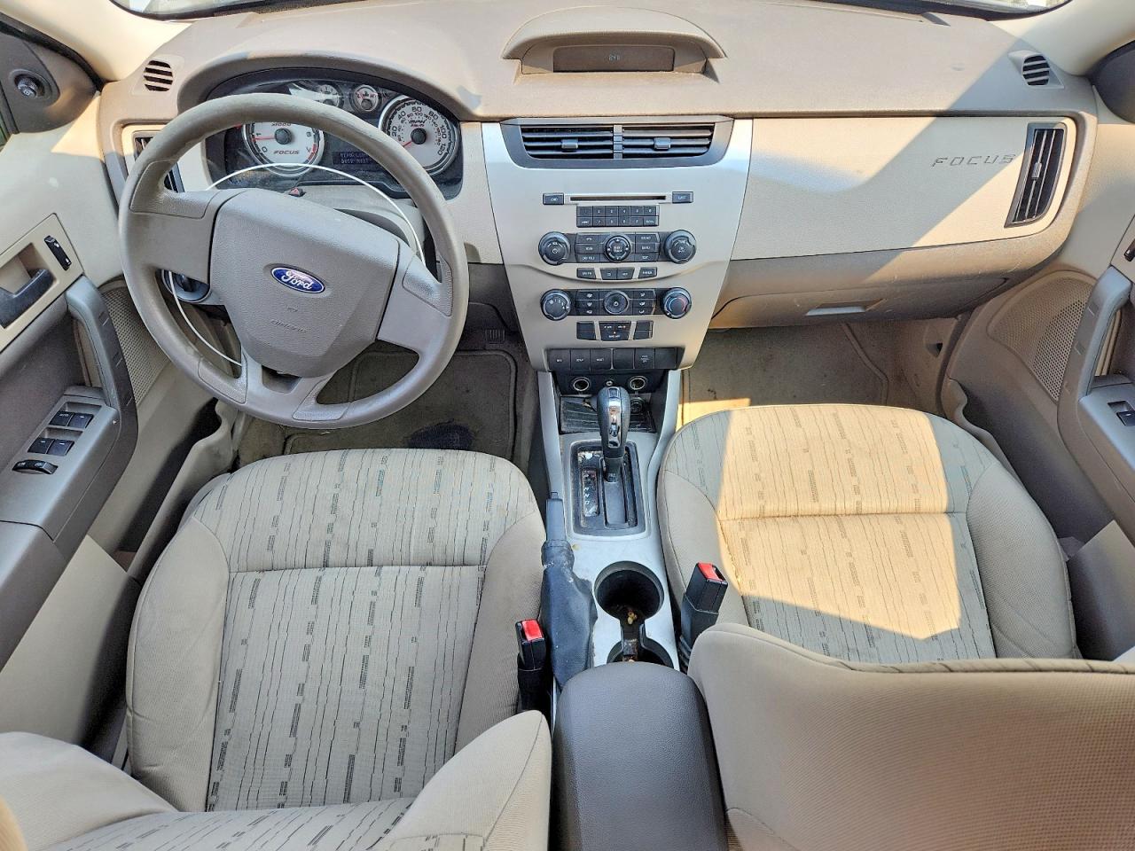 2009 Ford Focus Se Silver vin: 1FAHP35N09W110373