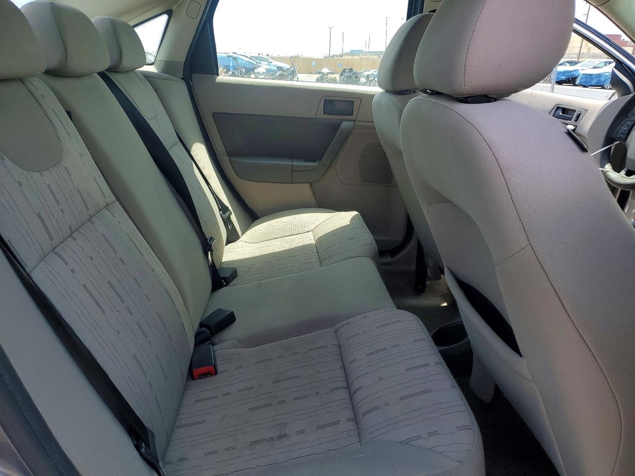 2009 Ford Focus Se Серый vin: 1FAHP35N09W117338