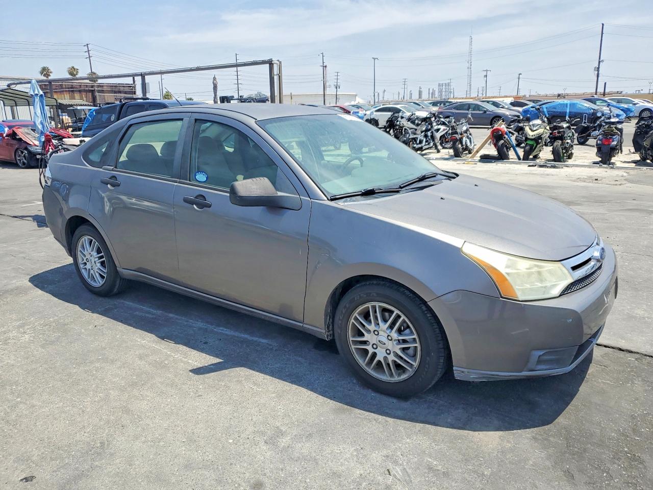 2009 Ford Focus Se Серый vin: 1FAHP35N09W117338