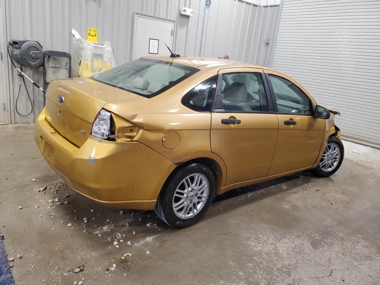 2009 Ford Focus Se Gold vin: 1FAHP35N09W165499