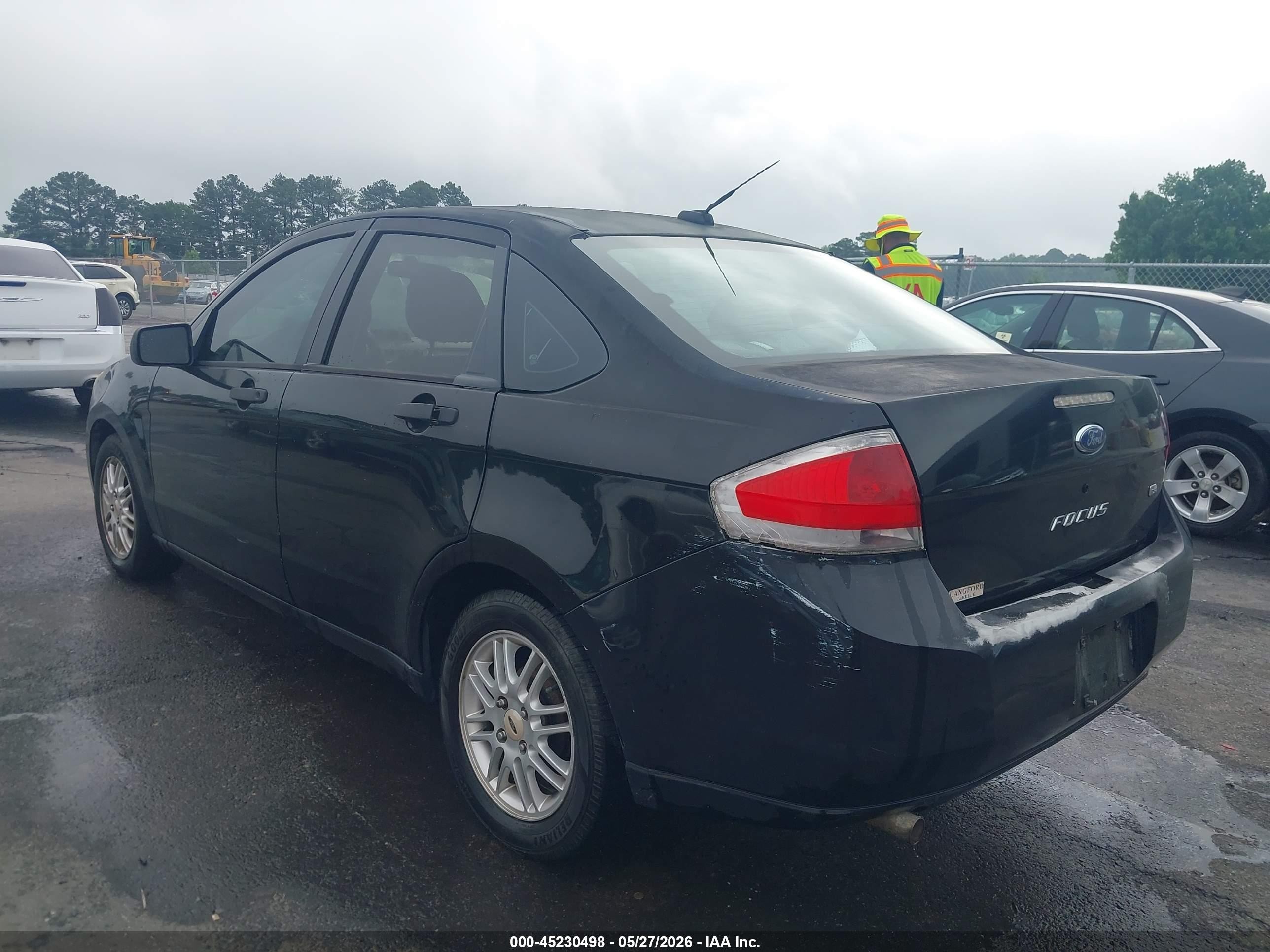 2009 Ford Focus Se Black vin: 1FAHP35N09W180228