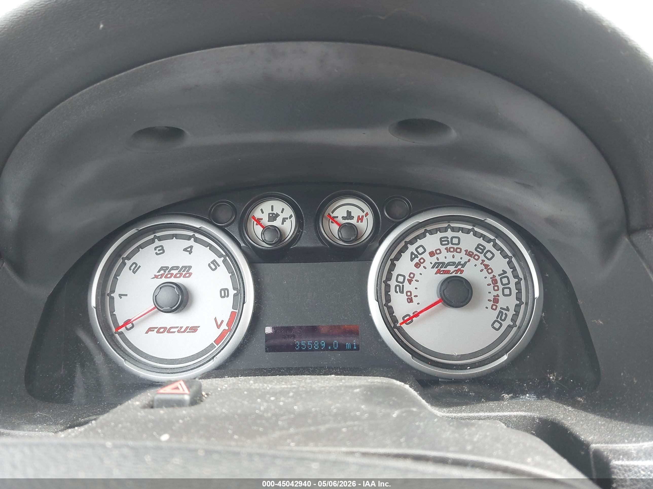 2009 Ford Focus Se Белый vin: 1FAHP35N09W183842