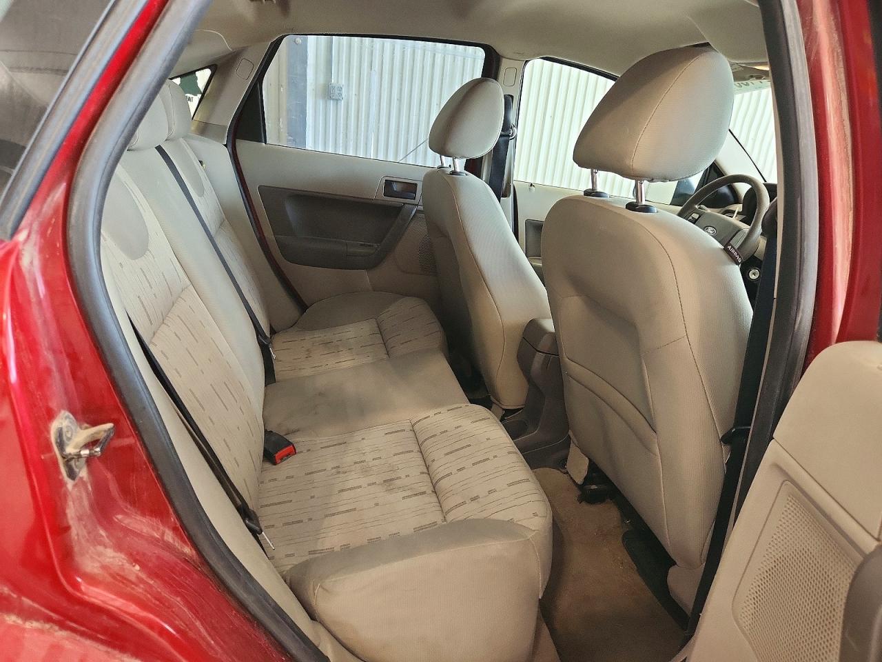 2009 Ford Focus Se Burgundy vin: 1FAHP35N09W207086