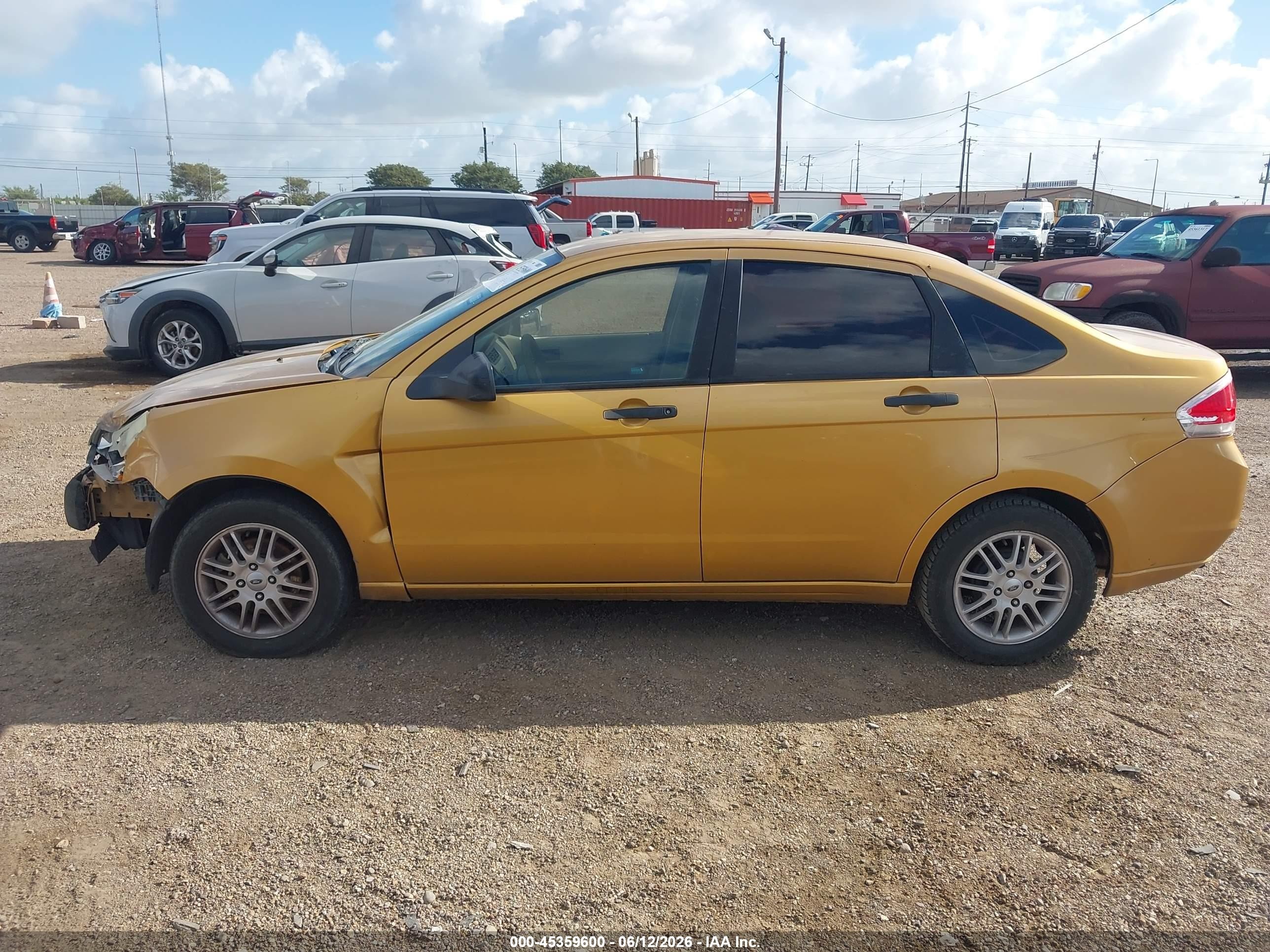 2009 Ford Focus Se Orange vin: 1FAHP35N09W255333