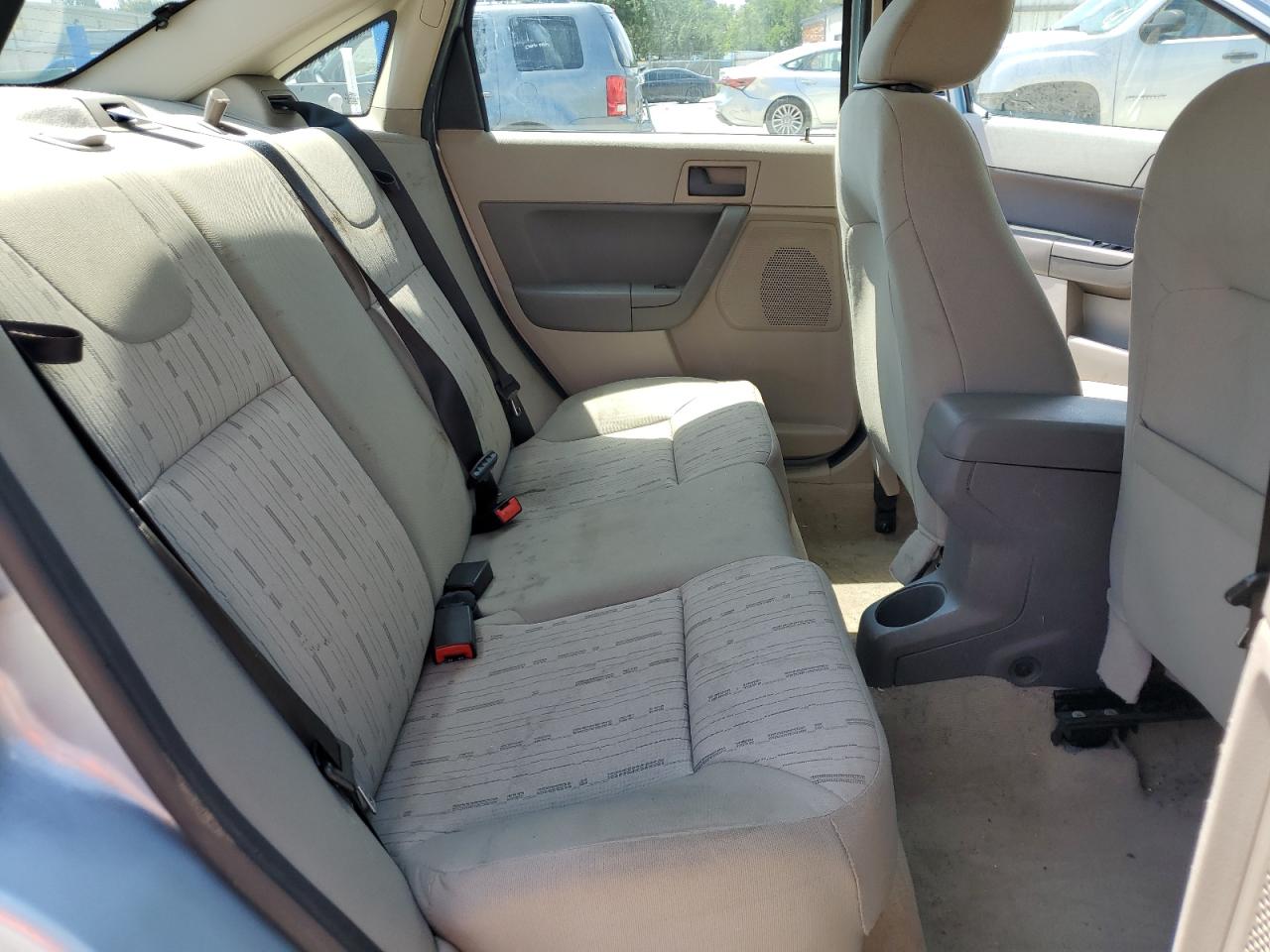 2008 Ford Focus Se Blue vin: 1FAHP35N18W132736