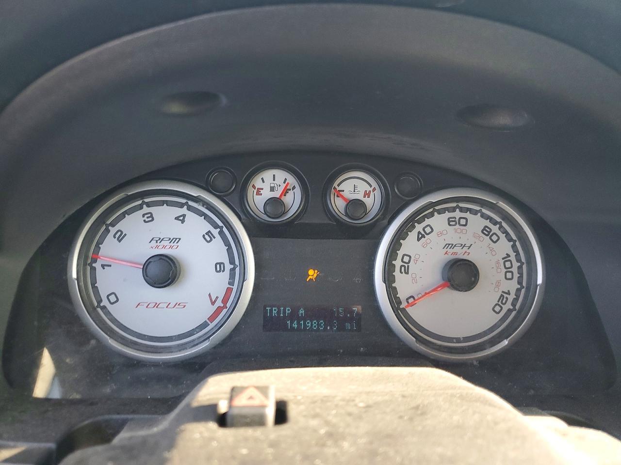 2008 Ford Focus Se Белый vin: 1FAHP35N18W155353