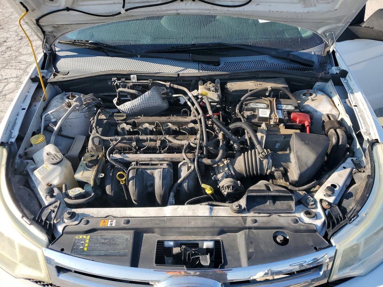 2008 Ford Focus Se Белый vin: 1FAHP35N18W155353