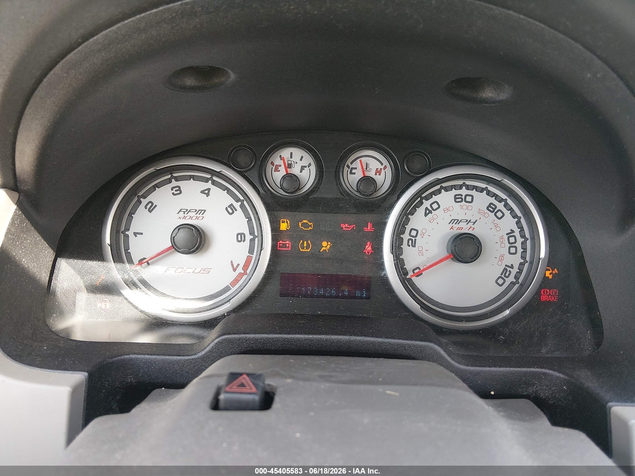 2008 Ford Focus Se/ses Red vin: 1FAHP35N18W184058