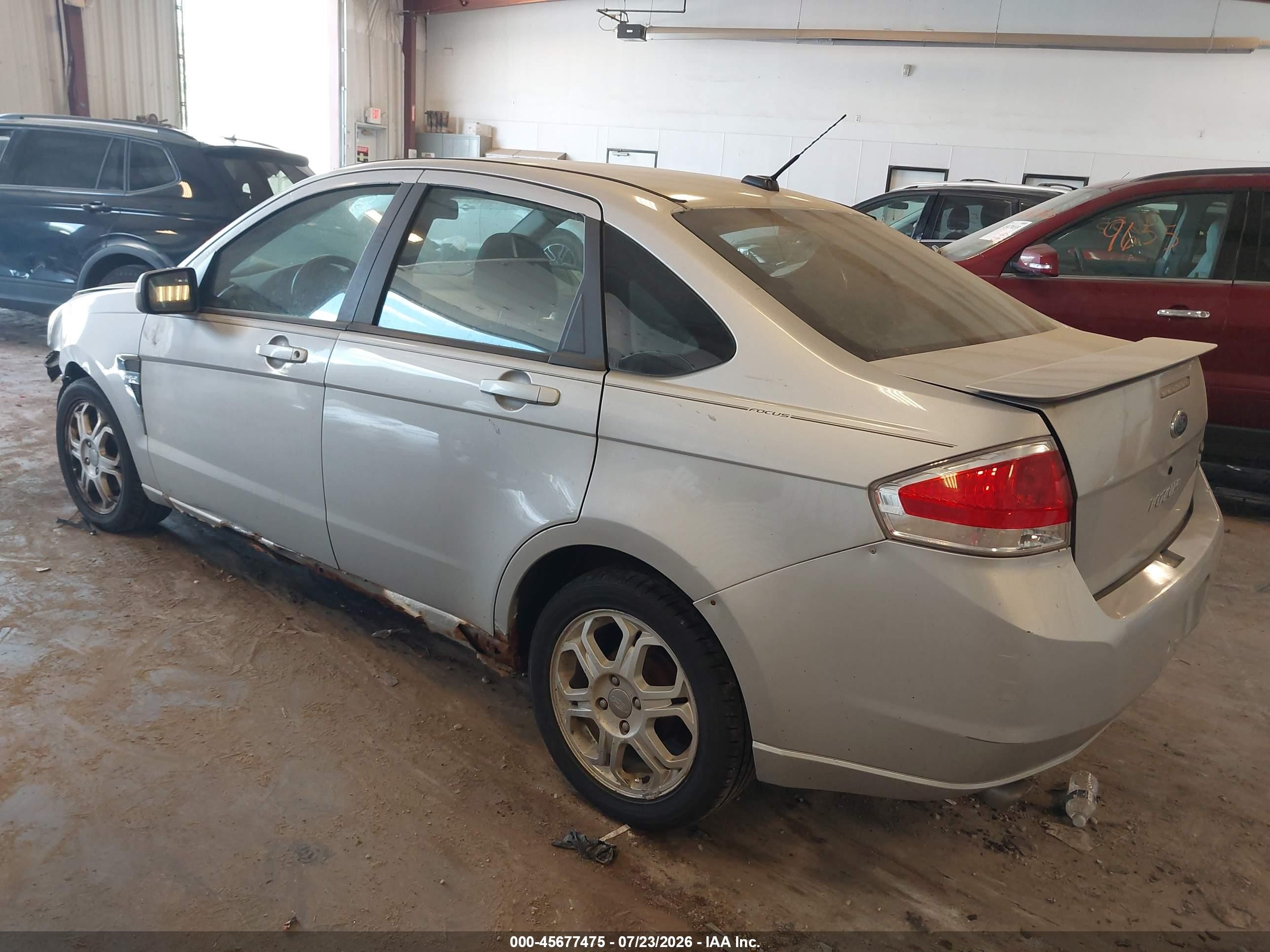 2008 Ford Focus Se/ses Серебряный vin: 1FAHP35N18W208830