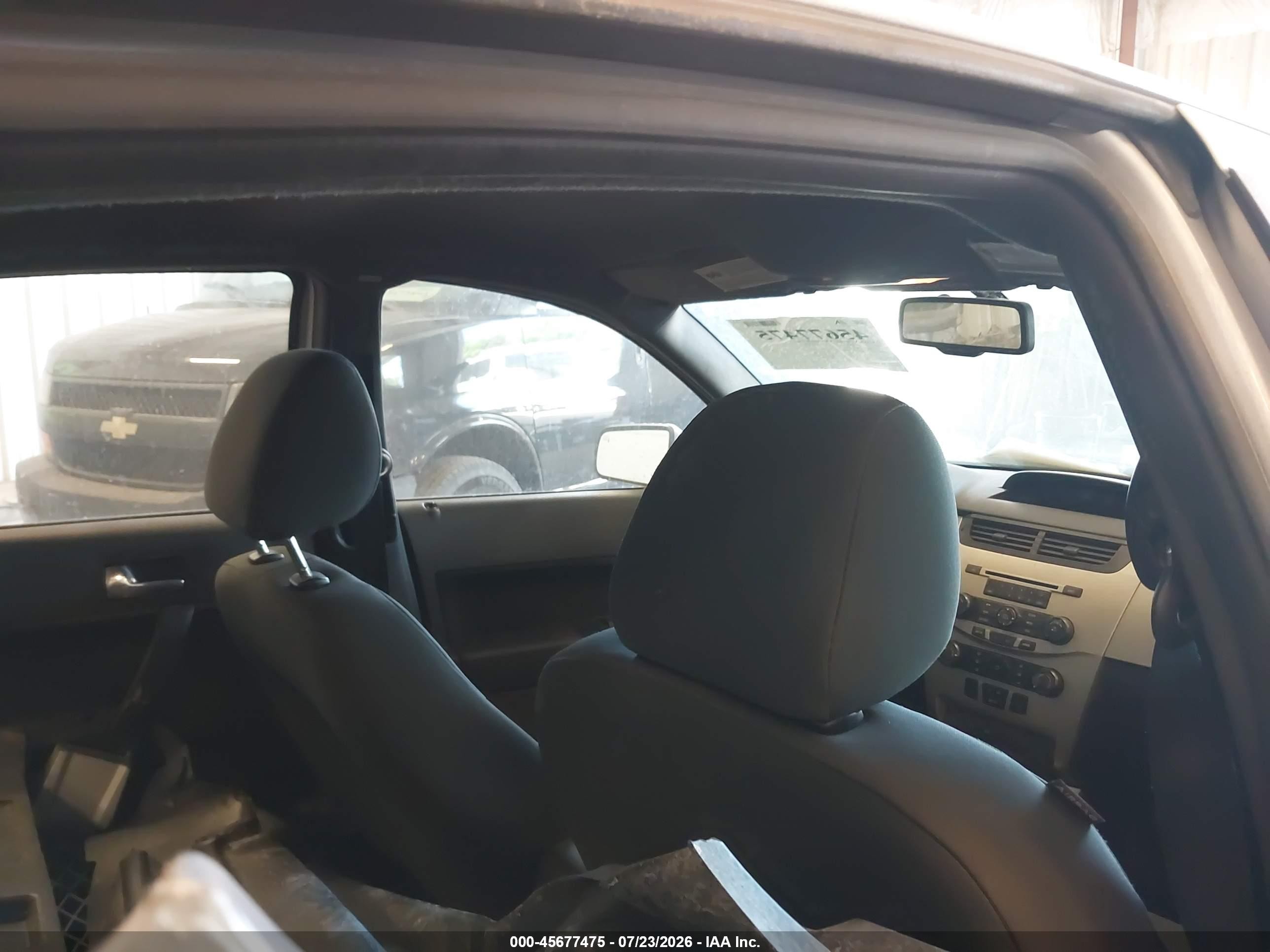 2008 Ford Focus Se/ses Серебряный vin: 1FAHP35N18W208830