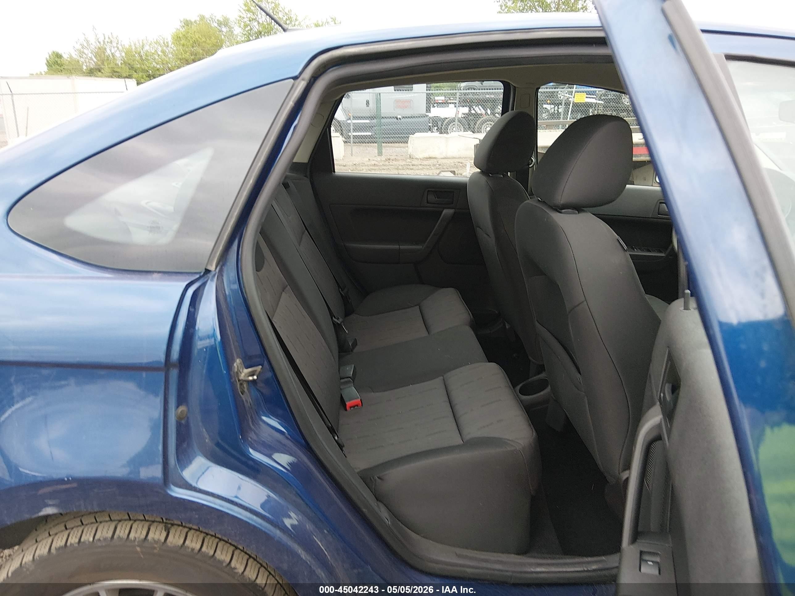 2009 Ford Focus Se Синий vin: 1FAHP35N19W150199