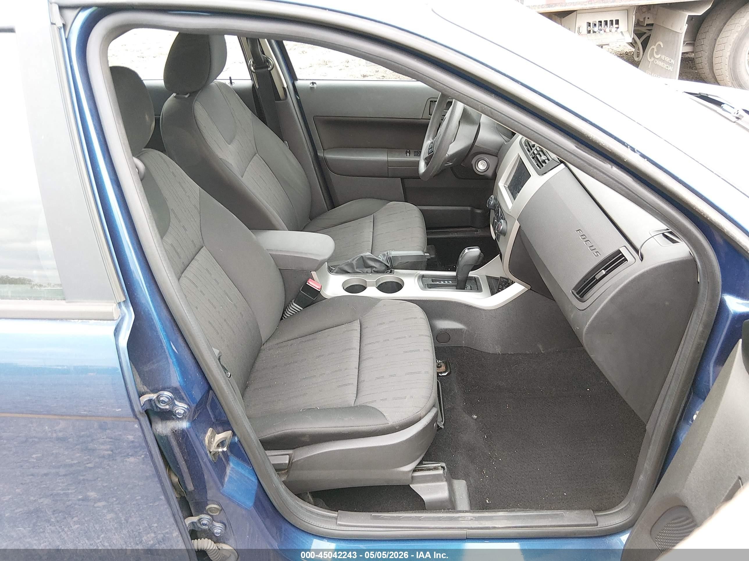 2009 Ford Focus Se Синий vin: 1FAHP35N19W150199