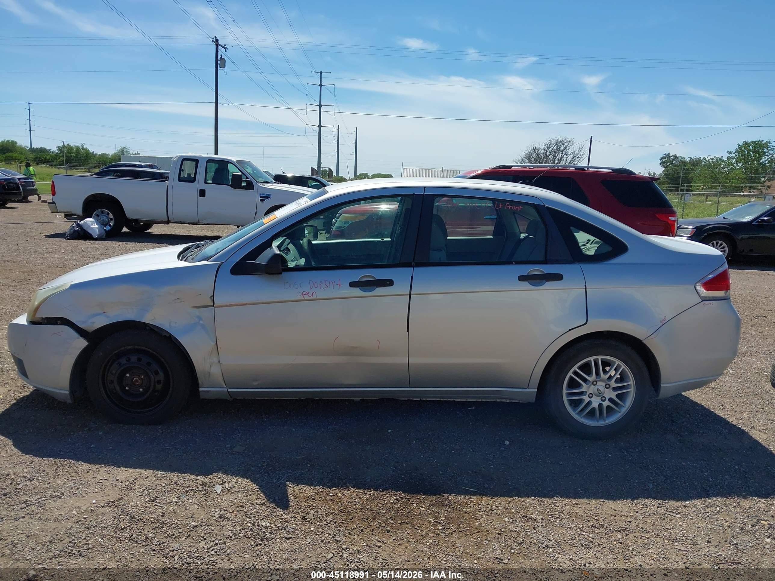 2009 Ford Focus Se Silver vin: 1FAHP35N19W246835
