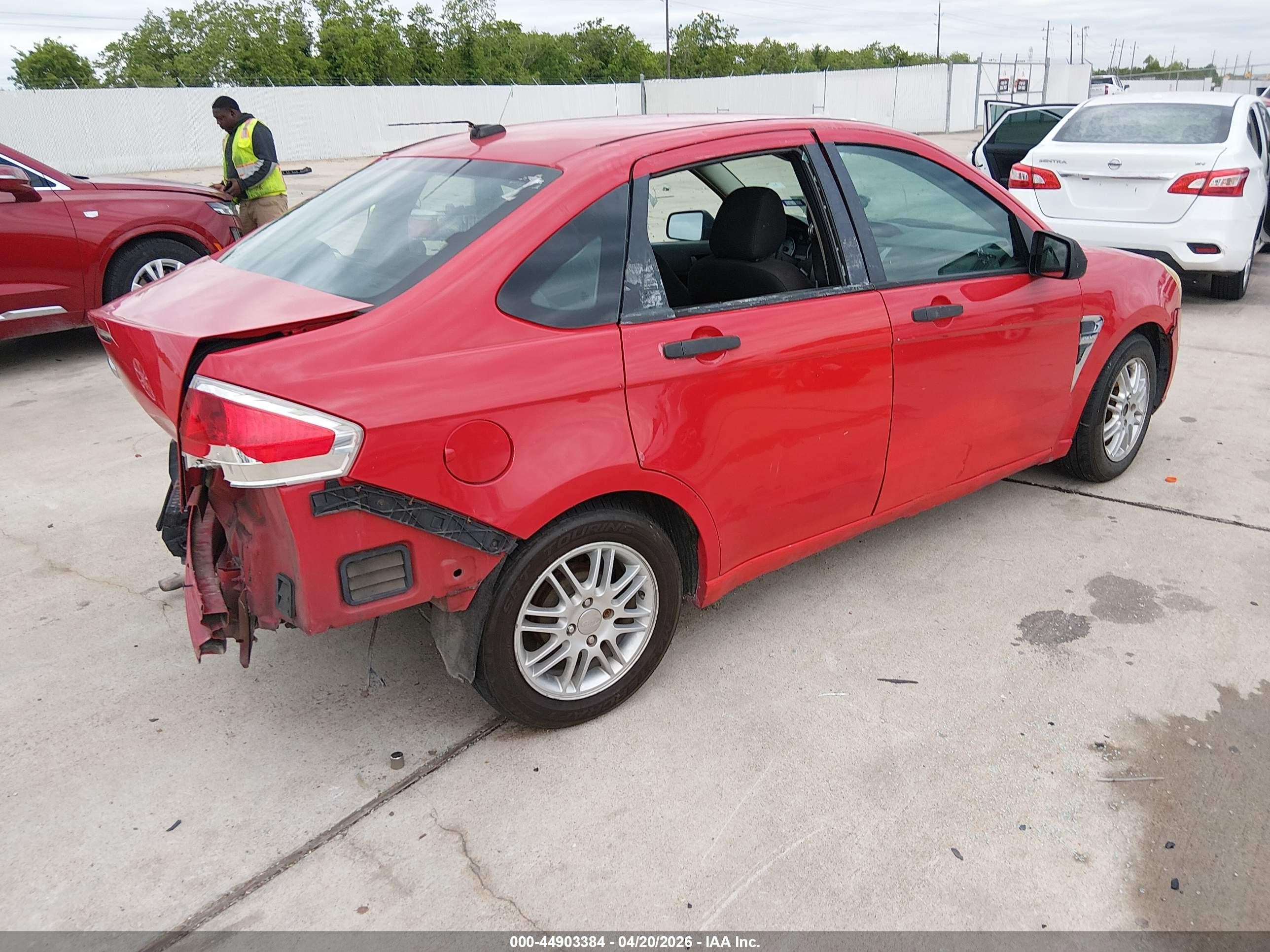 2008 Ford Focus Se/ses Red vin: 1FAHP35N28W102676