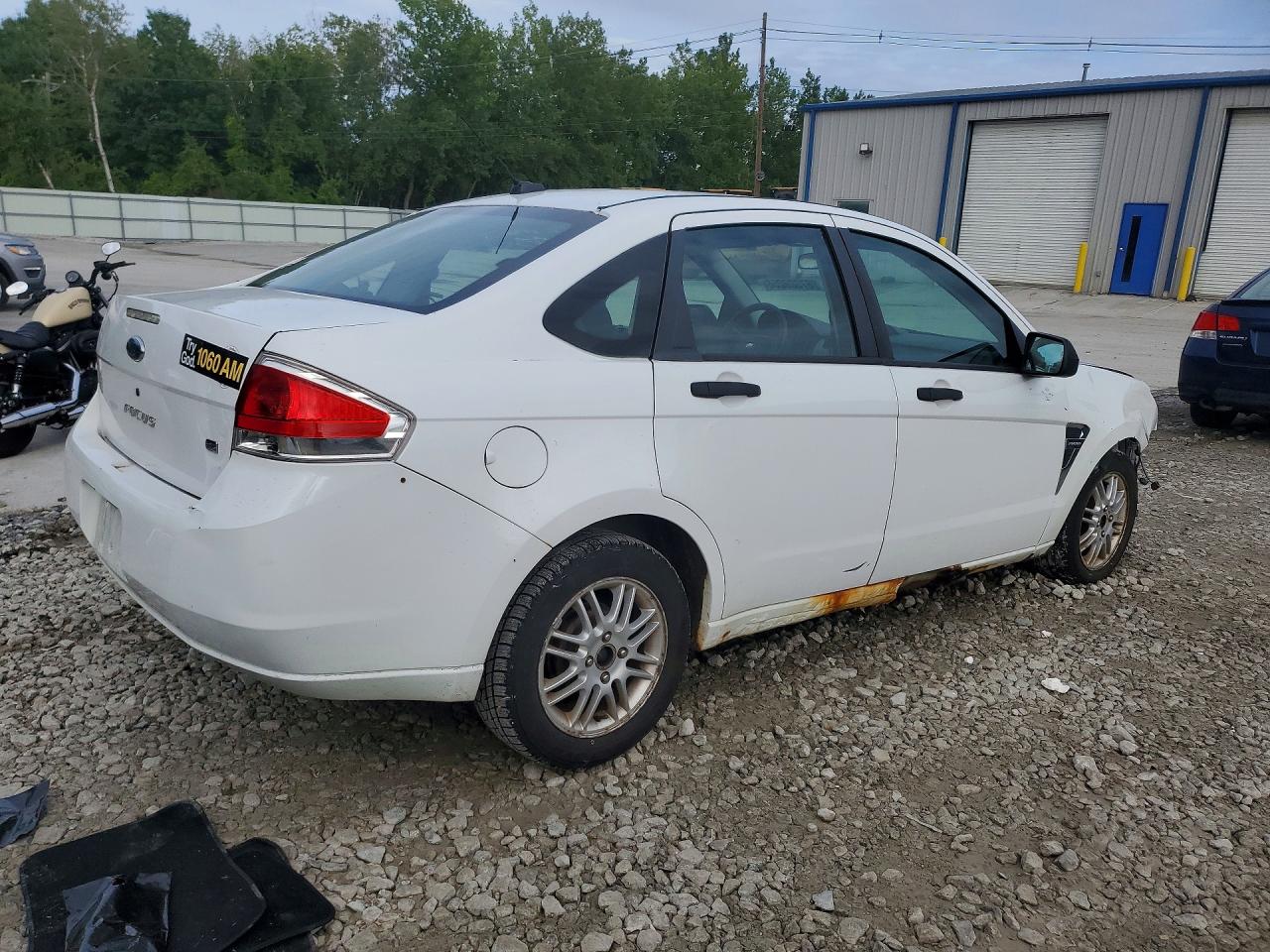 2008 Ford Focus Se White vin: 1FAHP35N28W108431