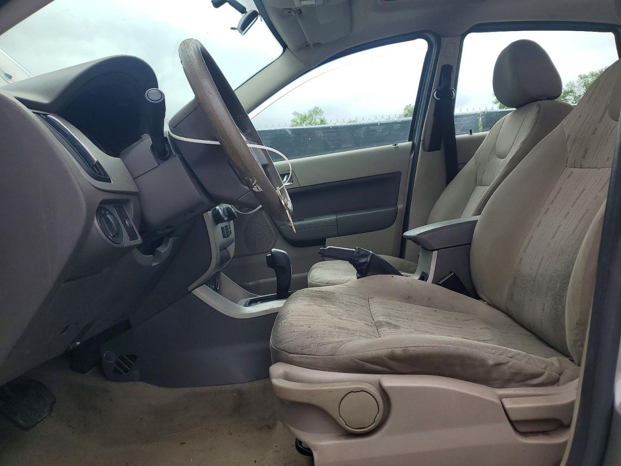 2008 Ford Focus Se Beige vin: 1FAHP35N28W163817