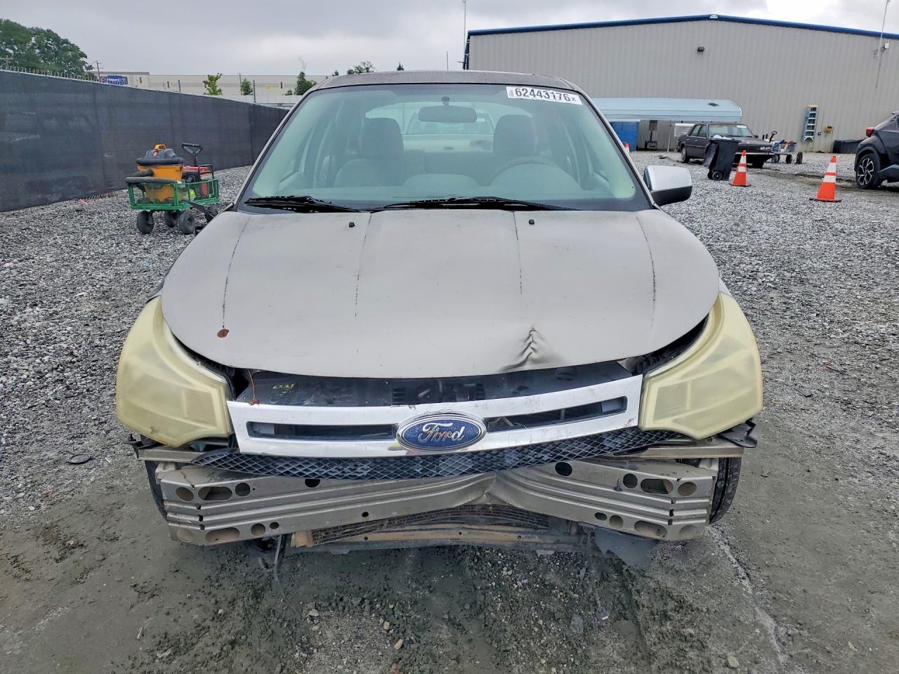 2008 Ford Focus Se Beige vin: 1FAHP35N28W163817