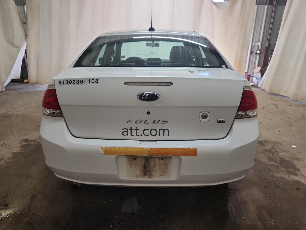2008 Ford Focus Se White vin: 1FAHP35N28W182643 Damage: Aftermarket Accessory, Aftermarket, Acceptable