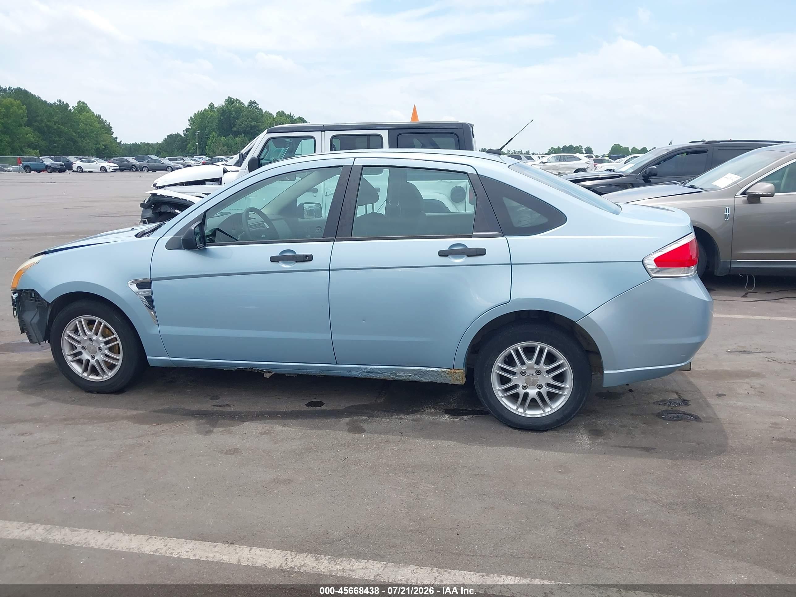 2008 Ford Focus Se/ses Blue vin: 1FAHP35N28W186482