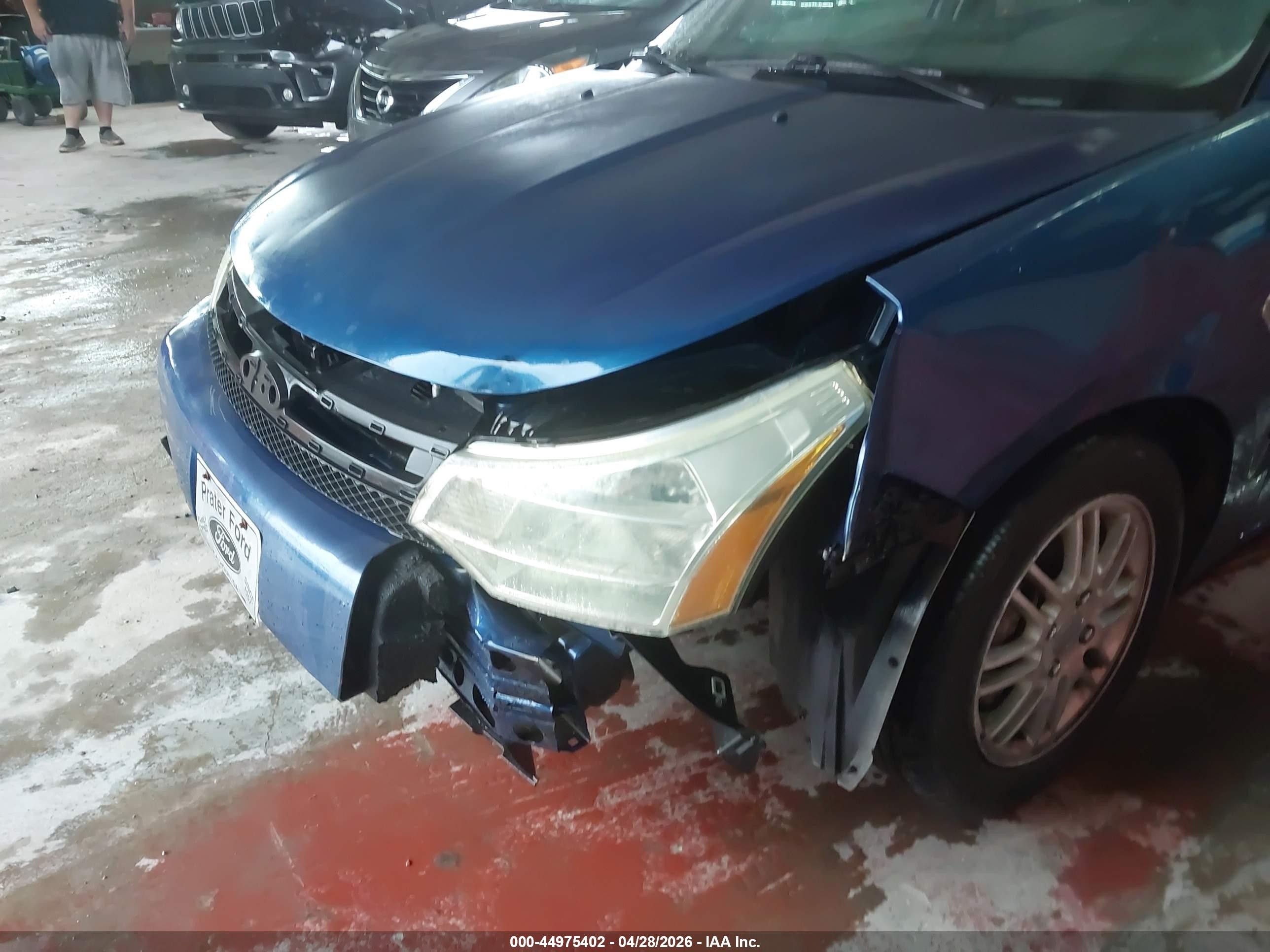 2008 Ford Focus Se/ses Blue vin: 1FAHP35N28W245529