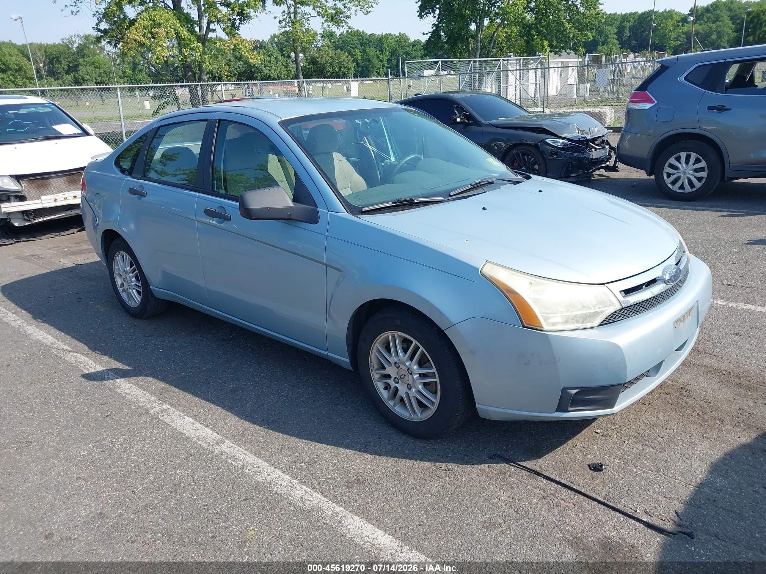 2009 Ford Focus Se Light Blue vin: 1FAHP35N29W101948