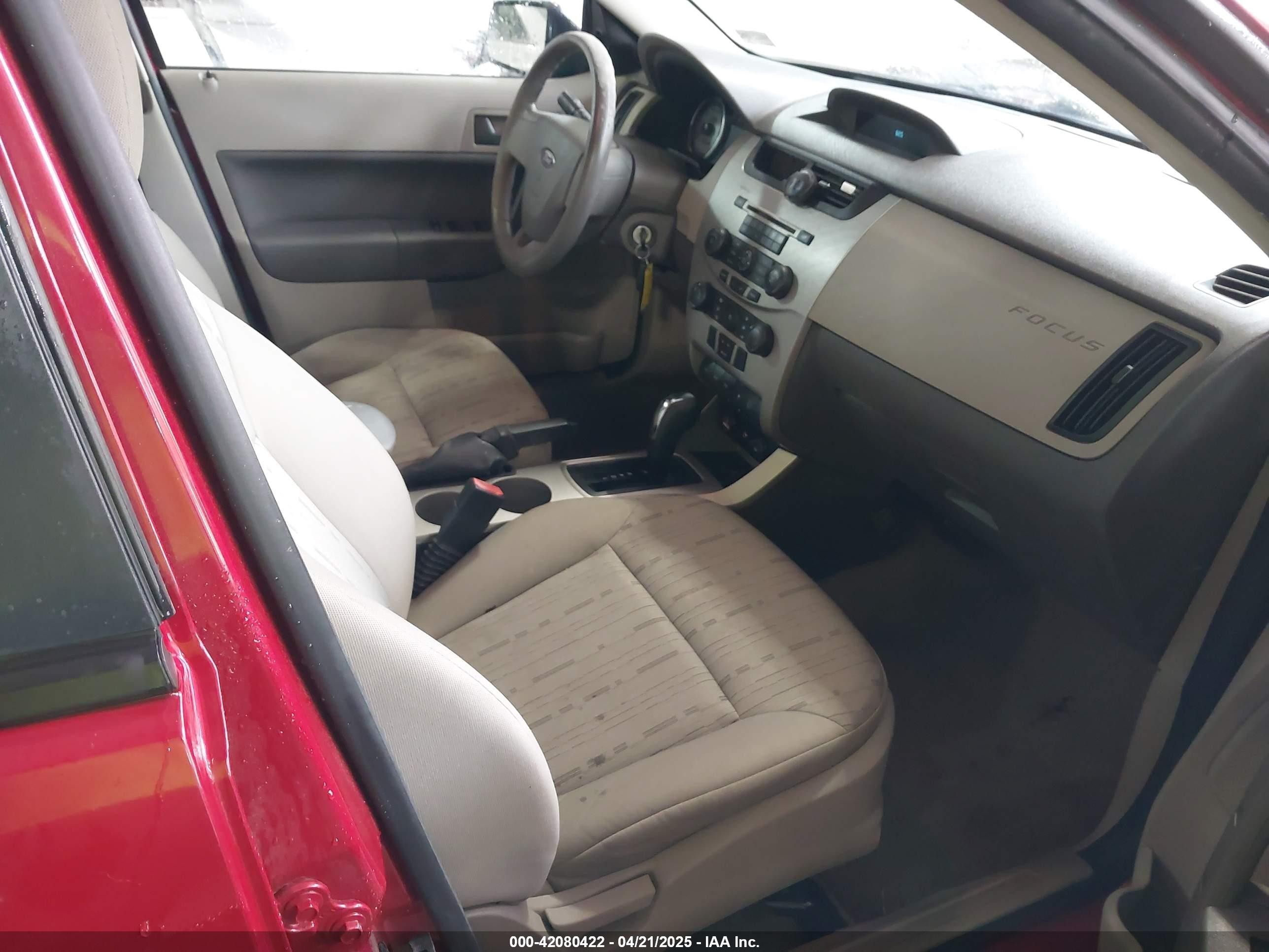 2009 Ford Focus Se Red vin: 1FAHP35N29W148929