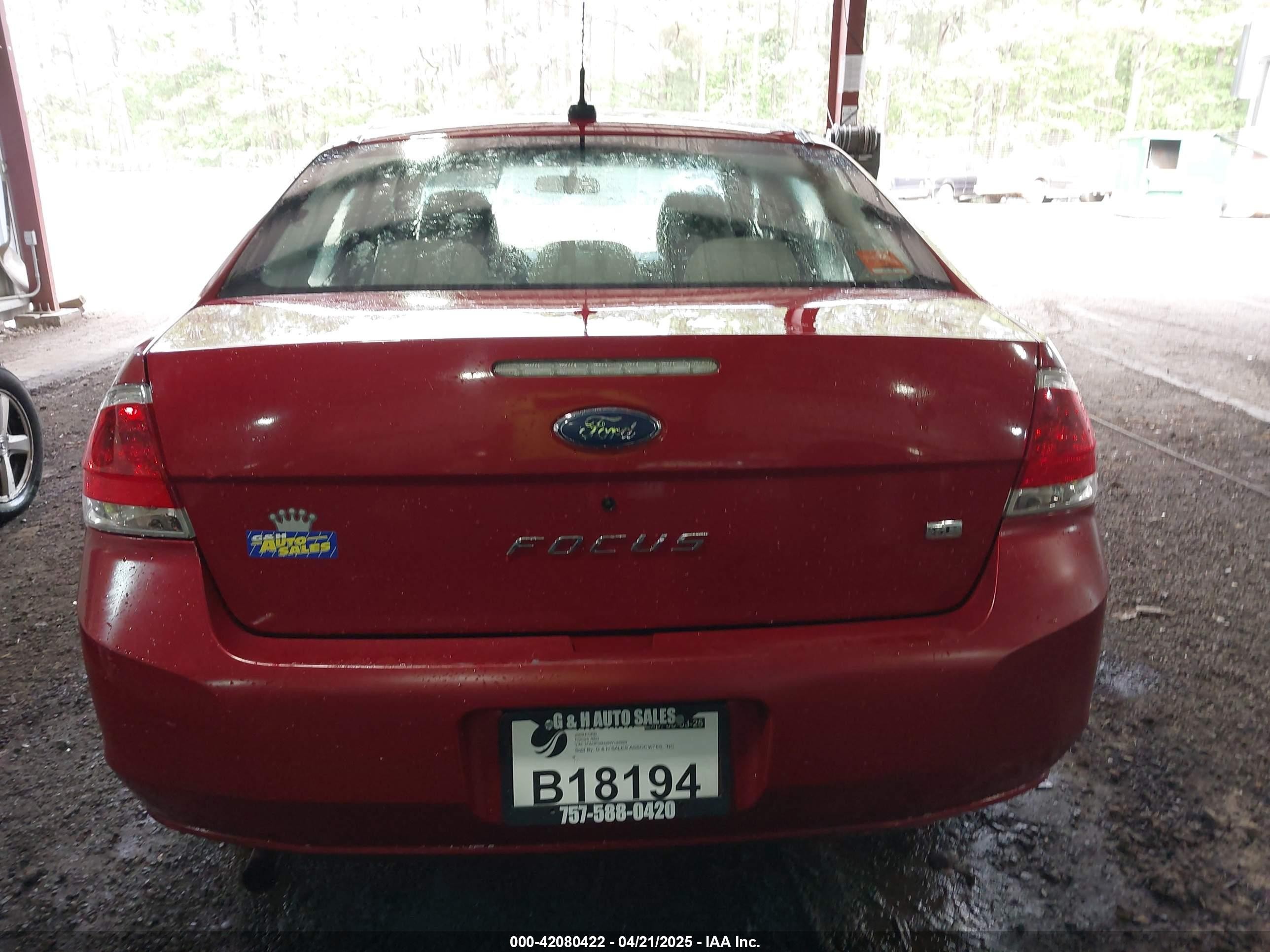 2009 Ford Focus Se Red vin: 1FAHP35N29W148929