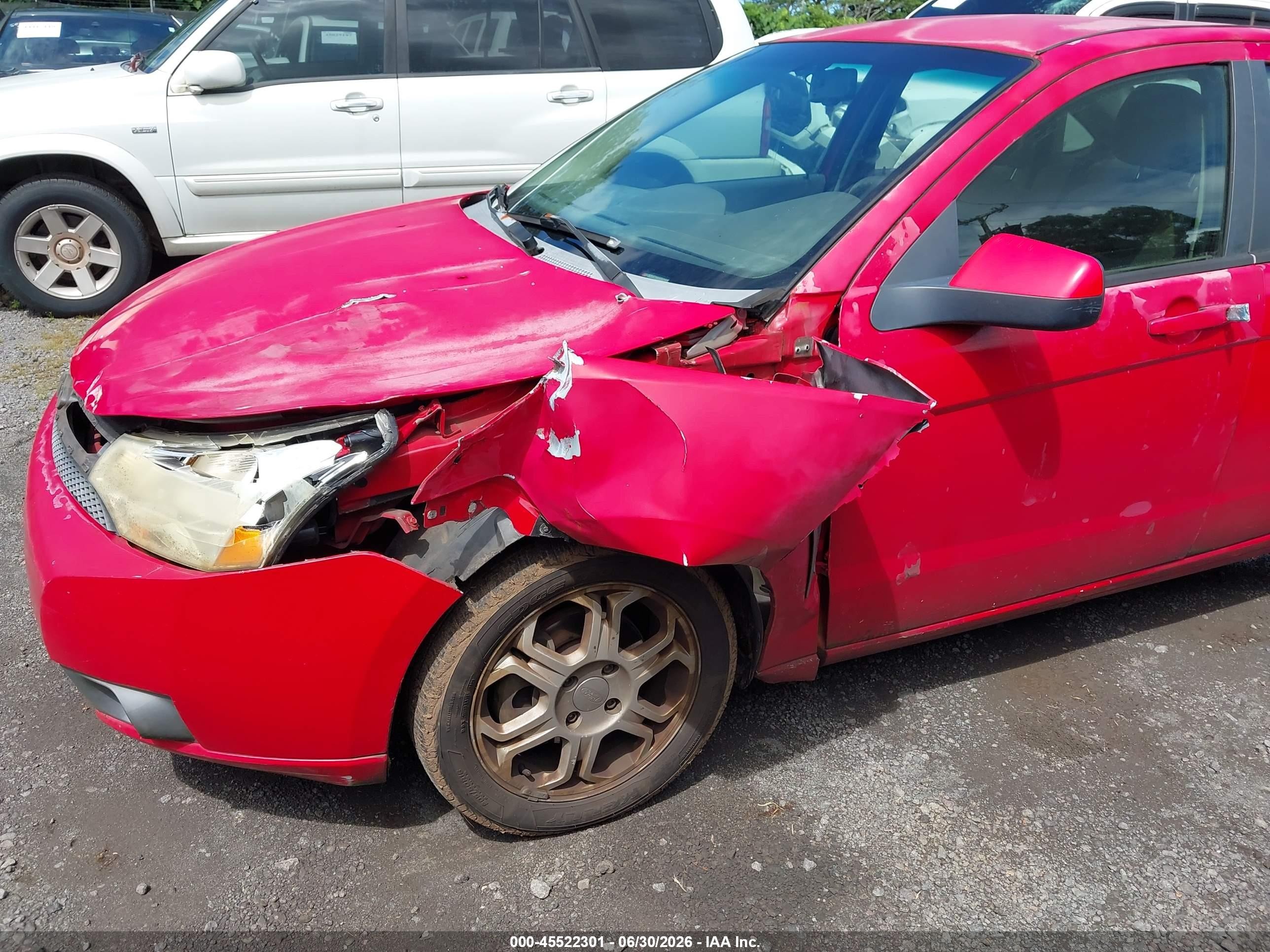 2008 Ford Focus Se/ses Красный vin: 1FAHP35N38W142748