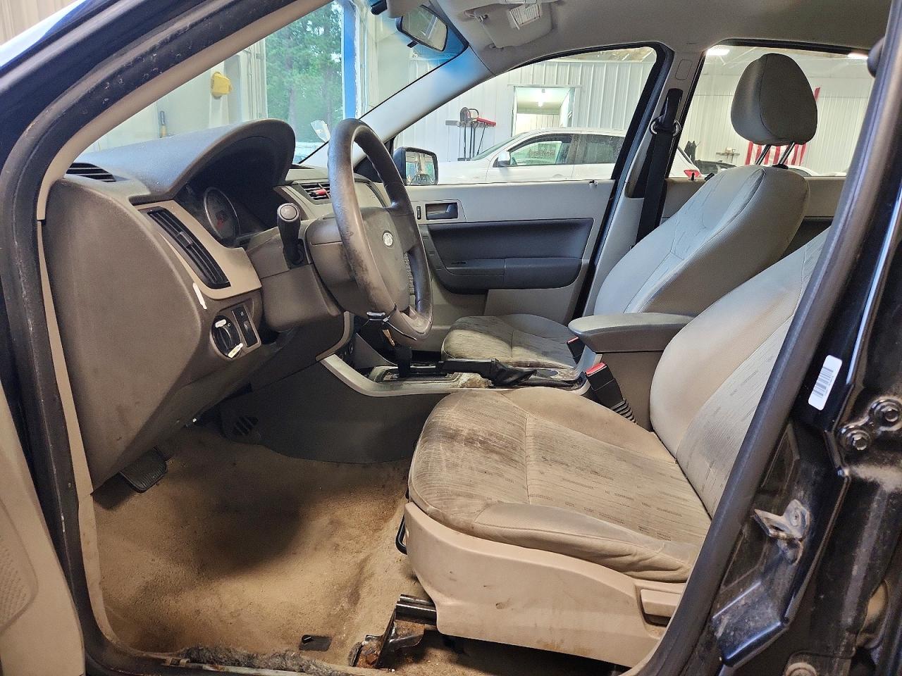 2008 Ford Focus Se Black vin: 1FAHP35N38W191416